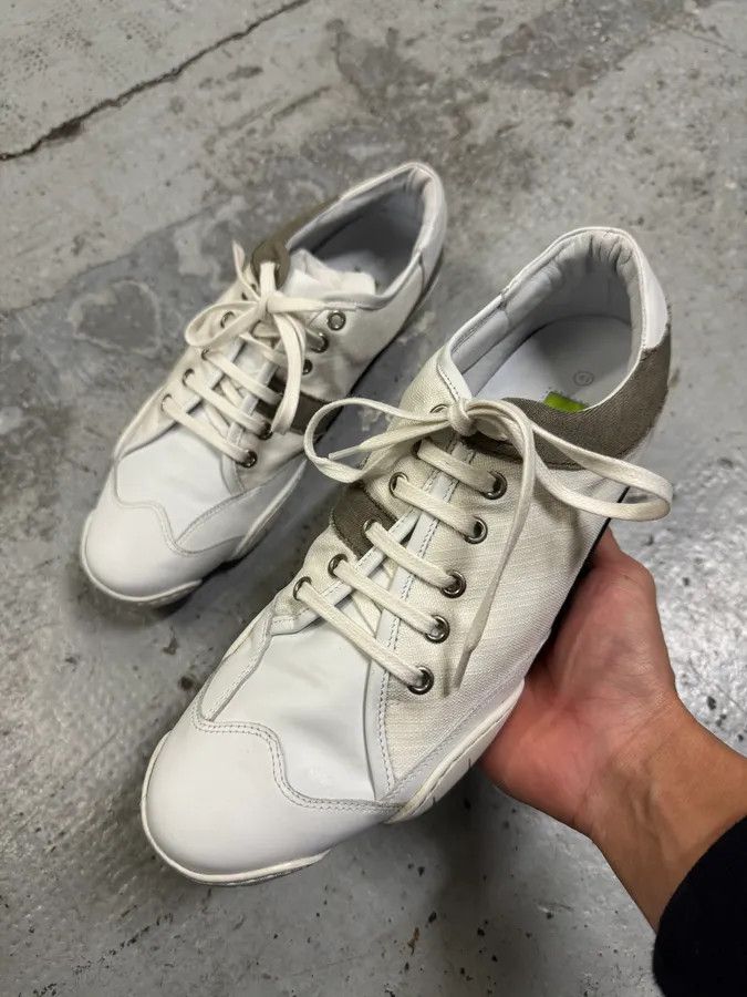 Marithe + Francois Girbaud Marithé François Girbaud Wash White Low Top Sneakers Size US 8 / EU 41 - 3 Thumbnail