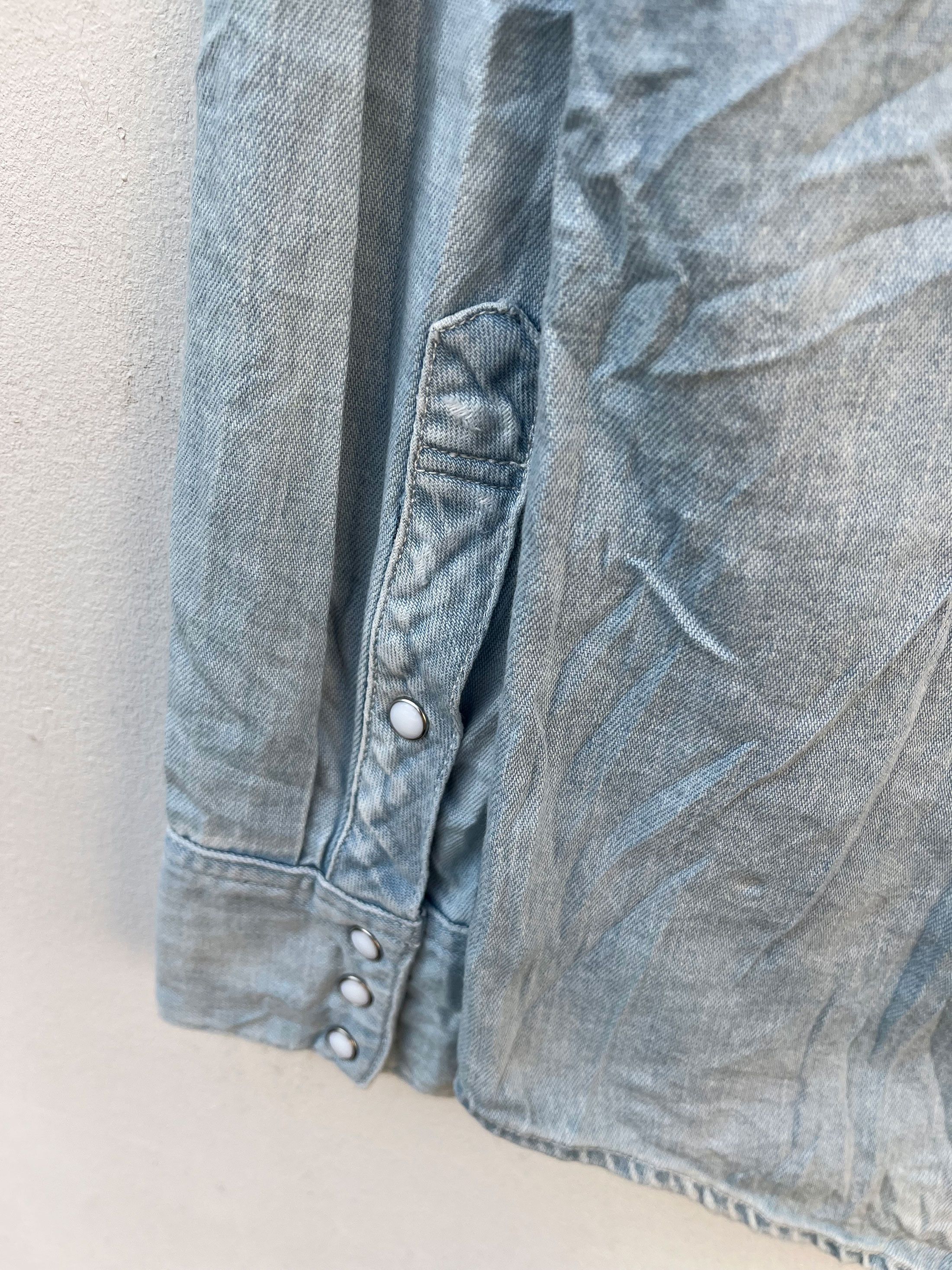 Designer × Visvim Visvim Japan Damaged Wash Denim Pearl Snap Button Size US M / EU 48-50 / 2 - 6 Thumbnail
