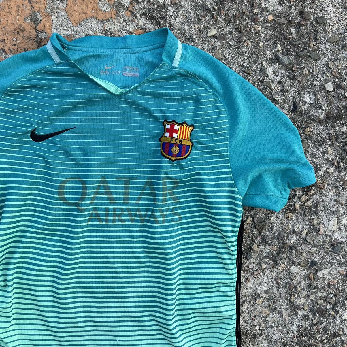 Nike 00s Vintage Nike F.C.B Barca 2008/09 Home Kit Soccer Jersey Size US M / EU 48-50 / 2 - 3 Thumbnail