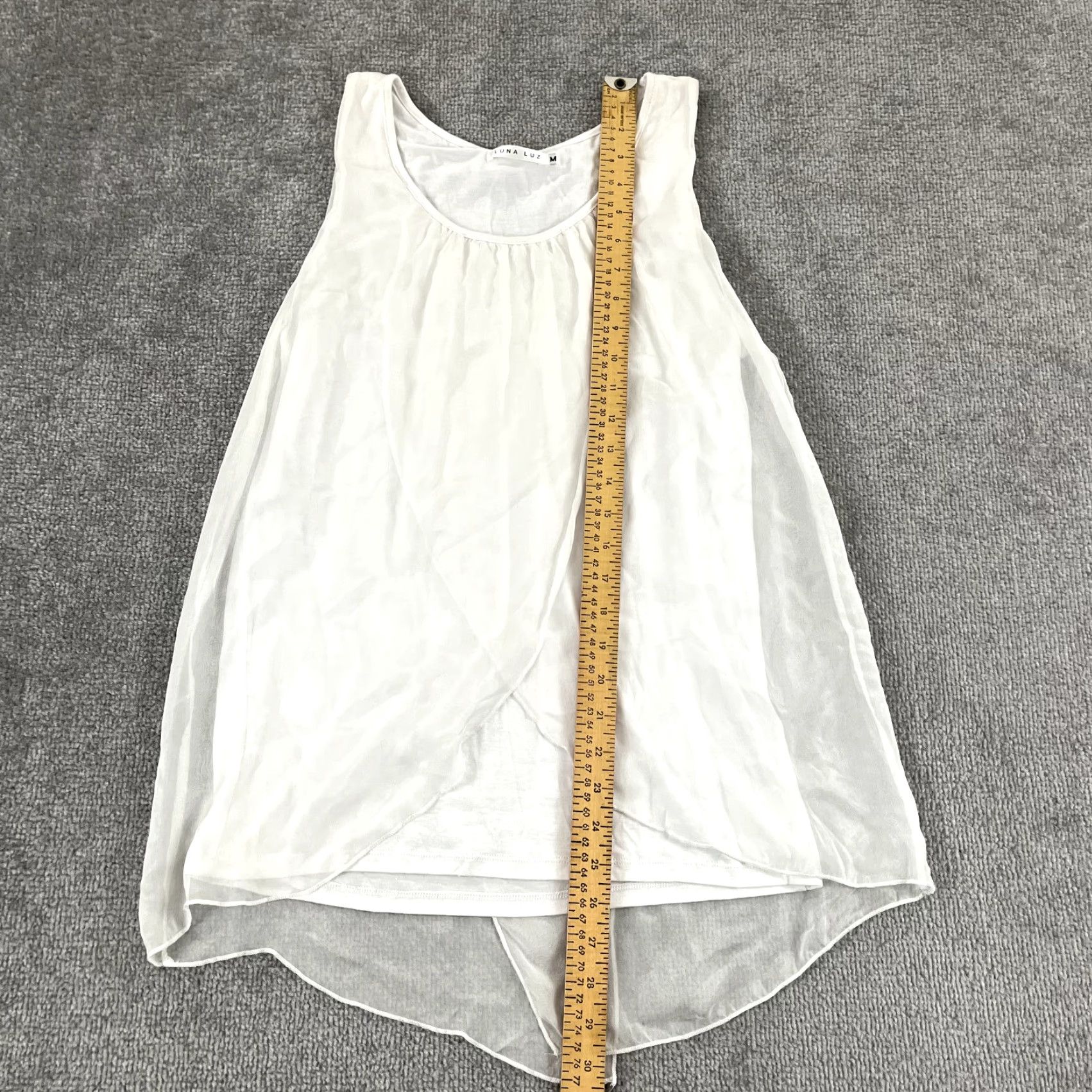 Vintage LUNA LUZ Women's Blouse Medium White Silk Sleeveless Halter Round Neck Casual Classic Size M / US 6-8 / IT 42-44 - 4 Thumbnail