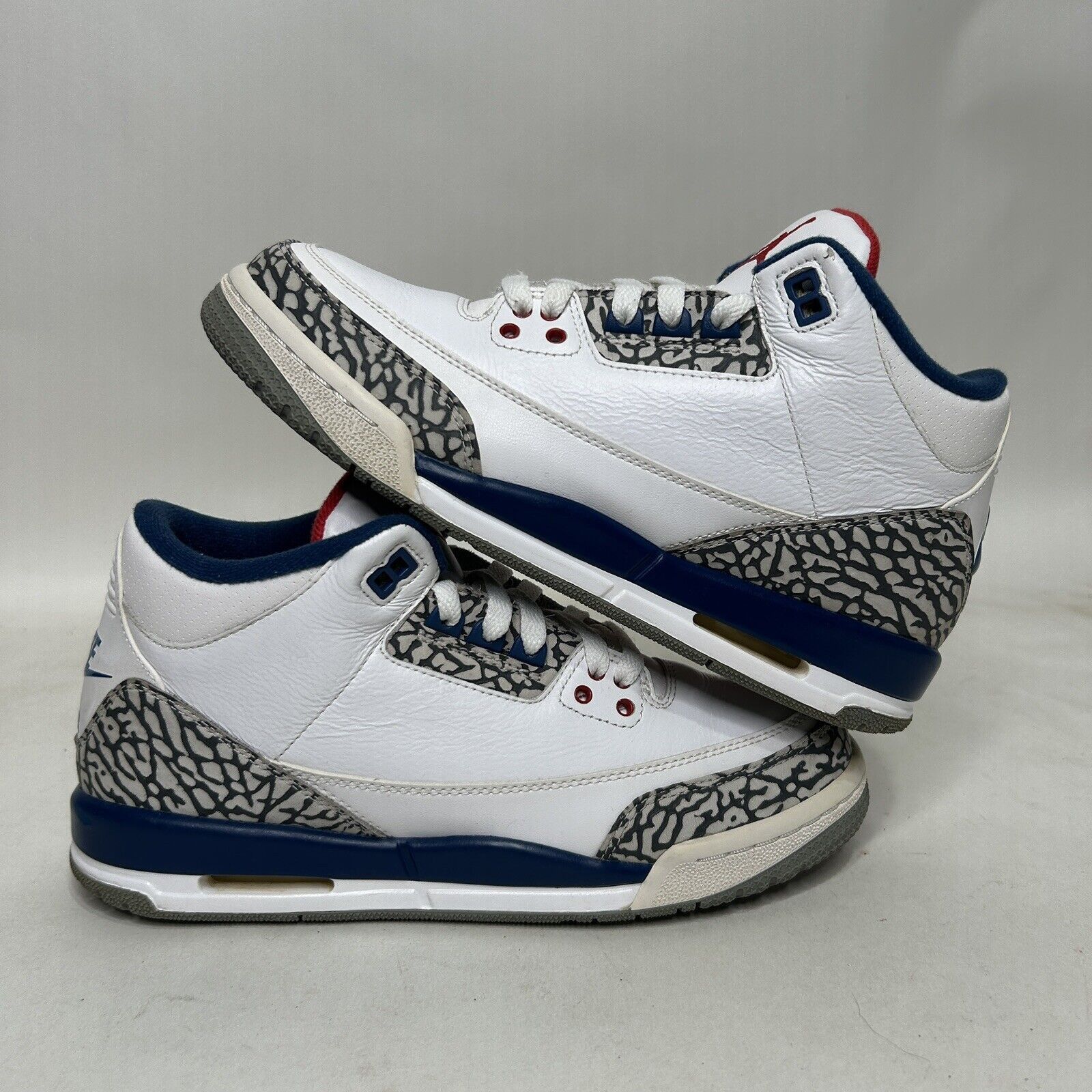 Jordan Brand Nike Shoes Air Jordan 3 Retro BG “True Blue” 2024 Size US 8.5 / IT 38.5 - 1 Thumbnail