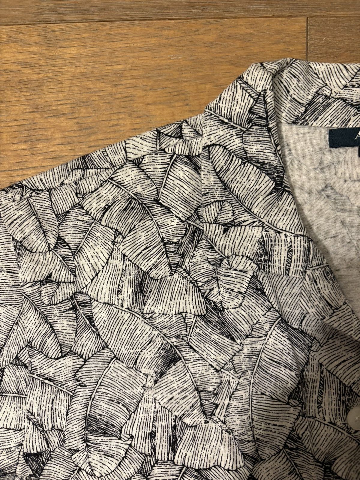 Aquascutum Short Sleeve Floral Button Down Size US M / EU 48-50 / 2 - 5 Thumbnail