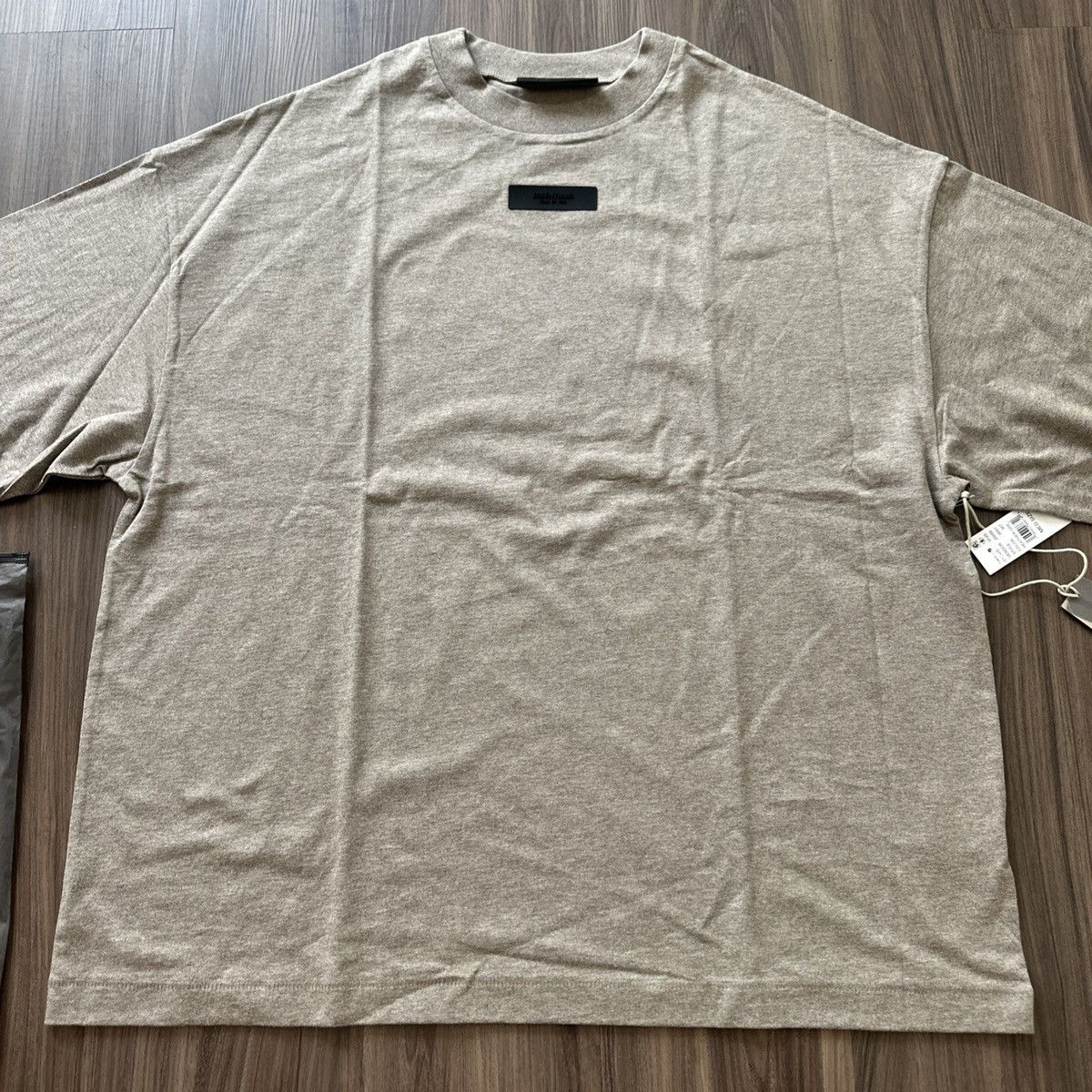 Essentials × Fear of God Fear of God Essentials Long Sleeve T-Shirt Size Medium Size US M / EU 48-50 / 2 - 2 Thumbnail