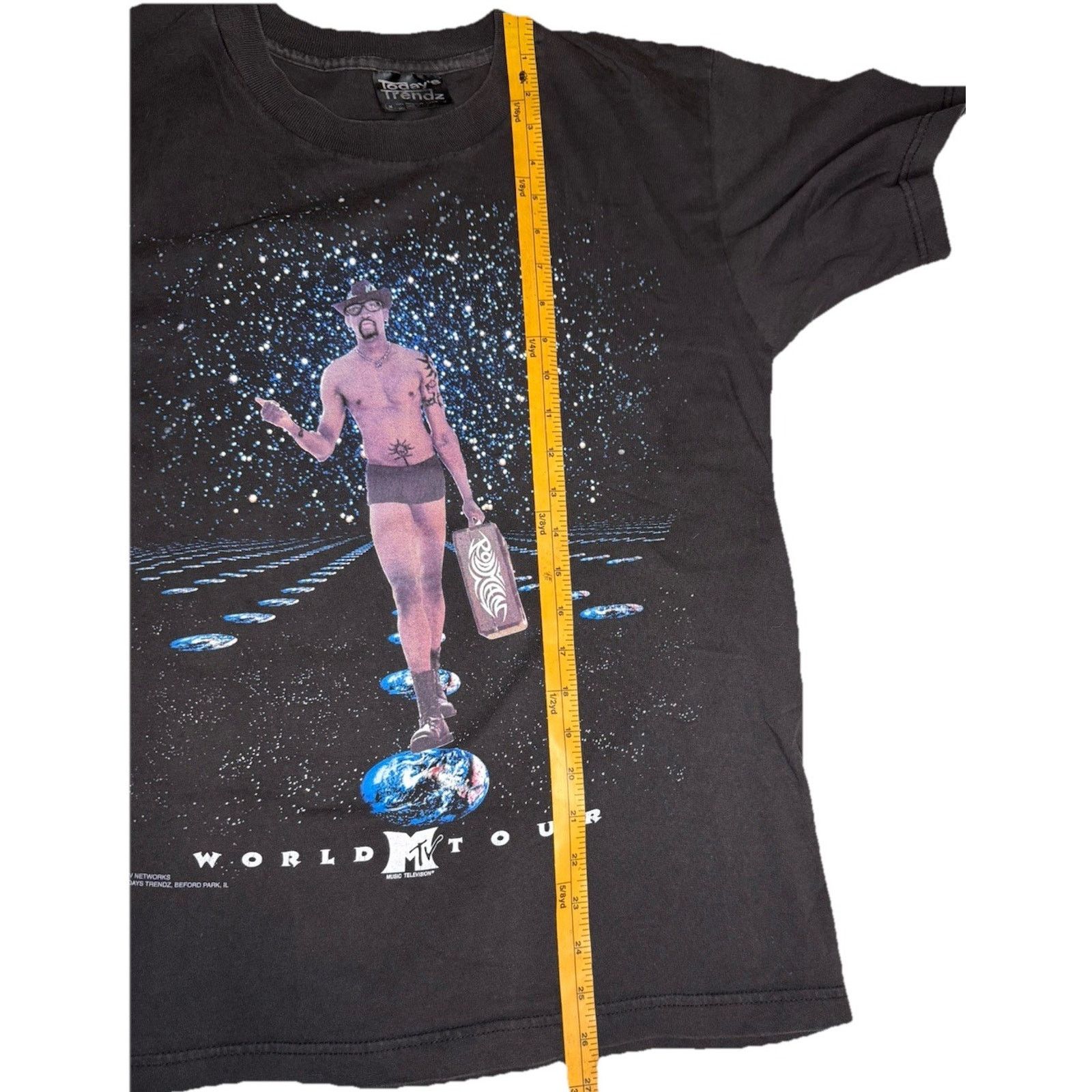 Mtv Dennis Rodman MTV World Tour Todays Trendz T-Shirt Medium Size US M / EU 48-50 / 2 - 12 Thumbnail