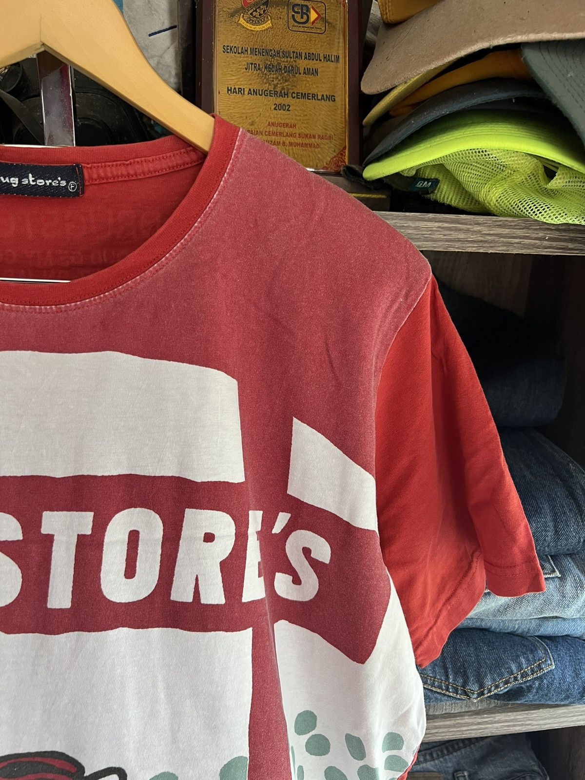 Japanese Brand 🔥Drugstore’s Fullprint Tee Size US L / EU 52-54 / 3 - 5 Thumbnail