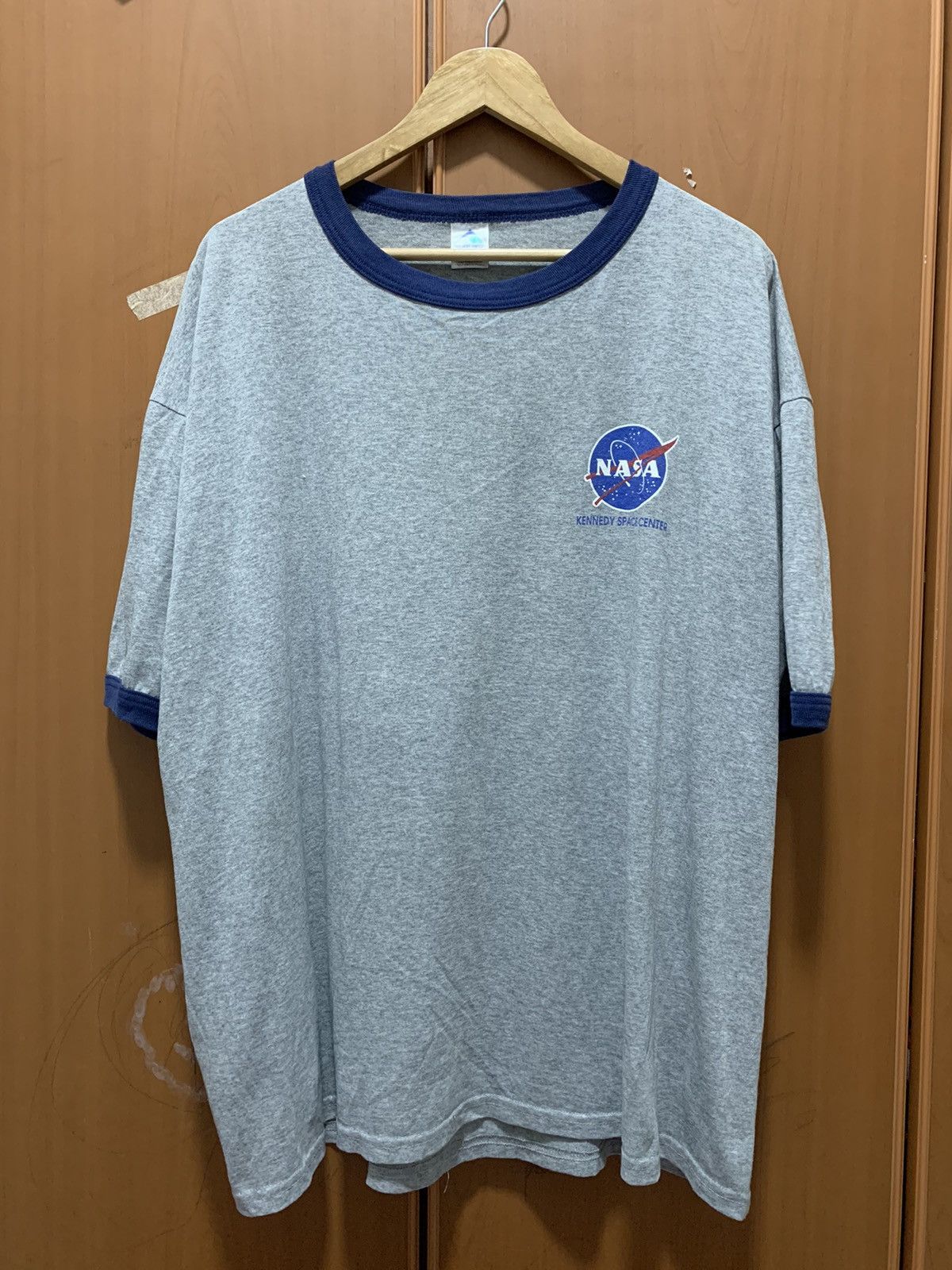 Vintage NASA Kennedy Space Center Tee Size US XXL / EU 58 / 5 - 1 Thumbnail