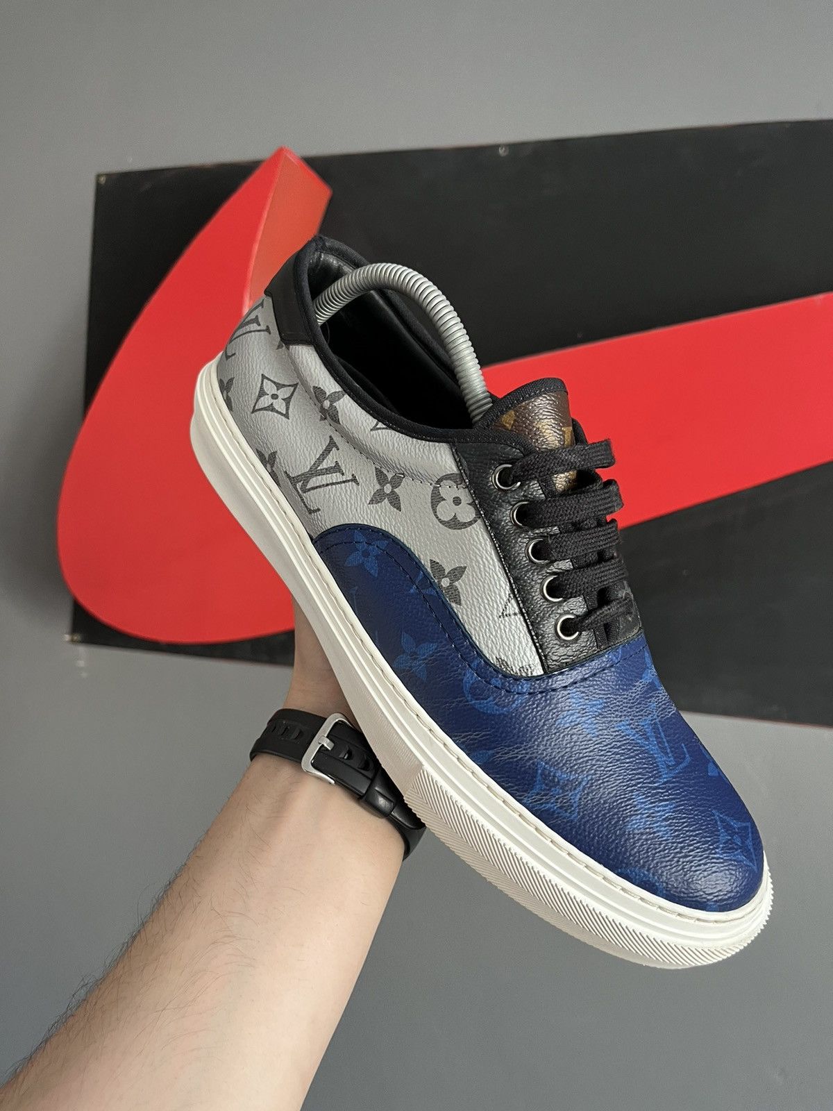 Designer × Louis Vuitton Louis Vuitton Monogram Trocadero Sneaker Low 'Blue Silver' Size US 11 / EU 44 - 1 Thumbnail