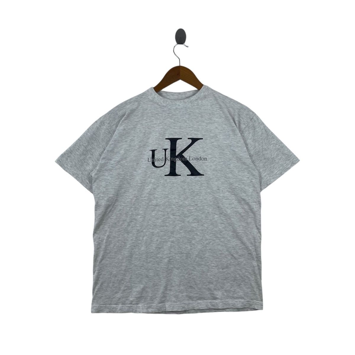 Vintage Vintage United Kingdom London Parody Calvin Klein Shirt Size US L / EU 52-54 / 3 - 1 Thumbnail
