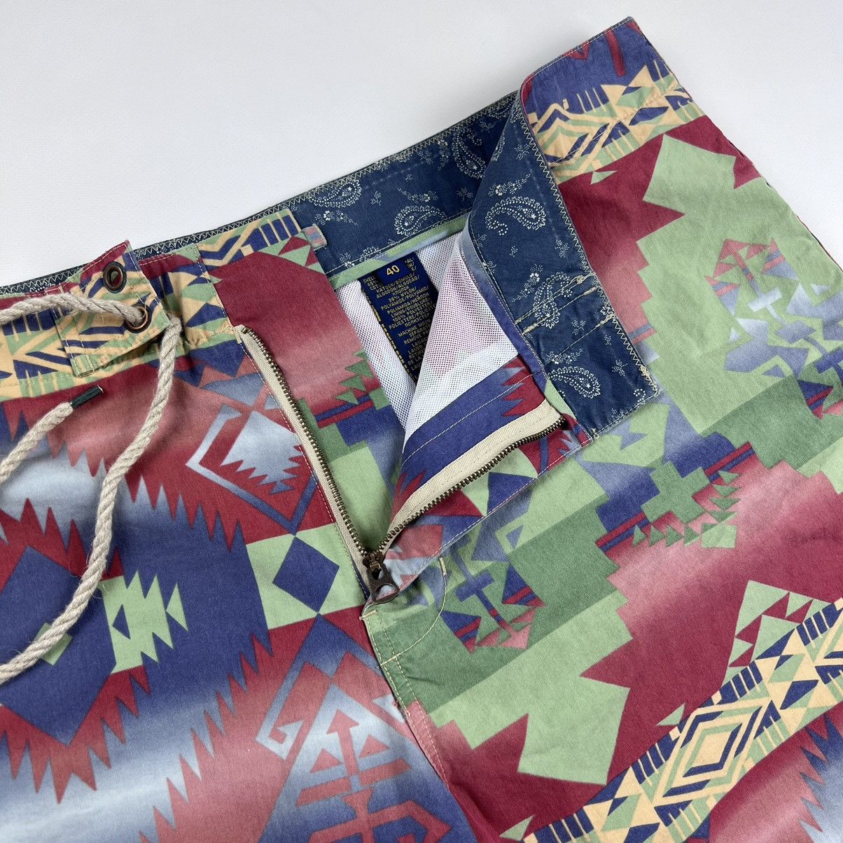 Polo Ralph Lauren Polo Ralph Lauren Aztec print shorts Size US 40 / EU 56 - 2 Thumbnail