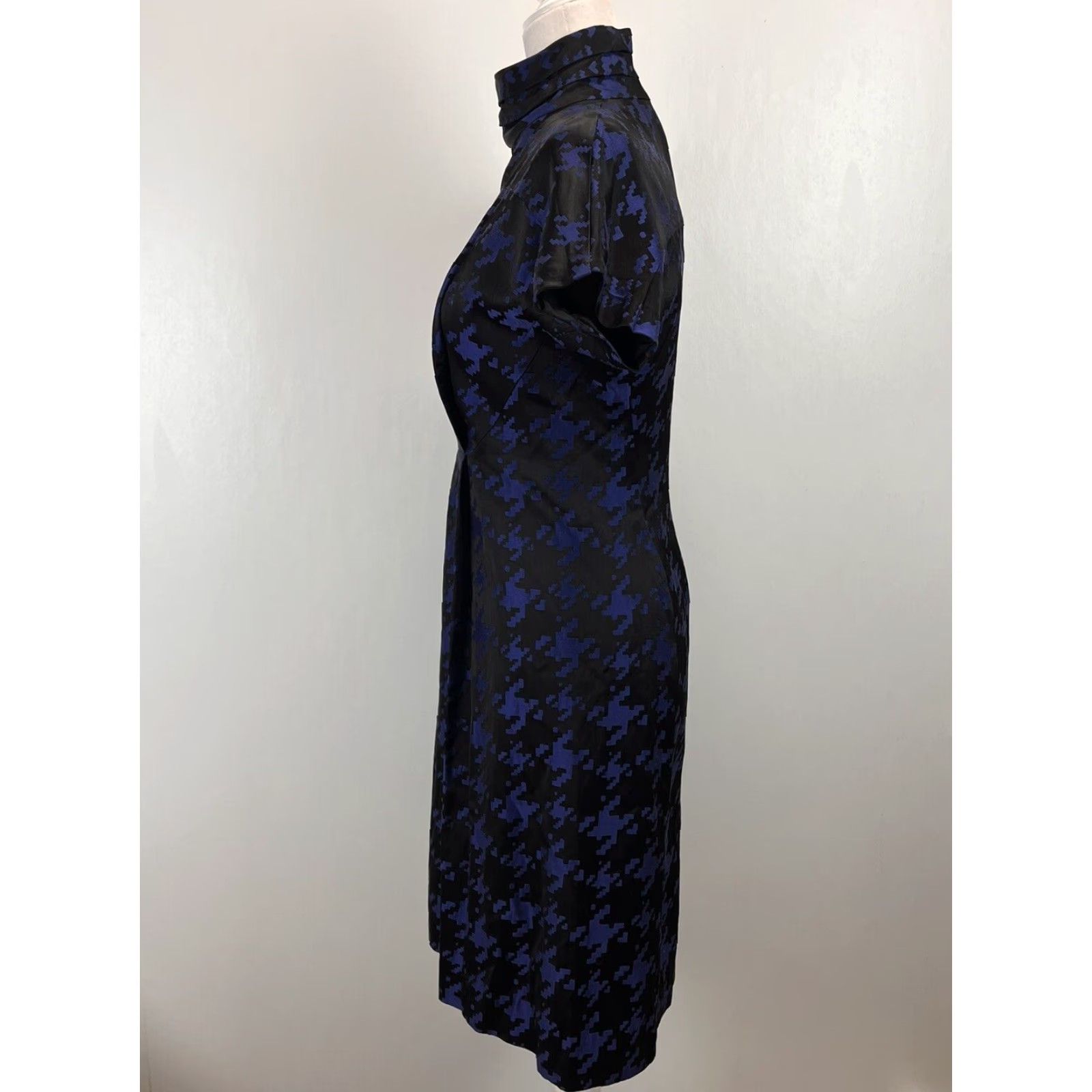 Vintage Tufi Duek Dress Midi Houndstooth Mock Turtleneck Zip 36 VGUC Womens Black Blue Size XS / US 0-2 / IT 36-38 - 2 Thumbnail