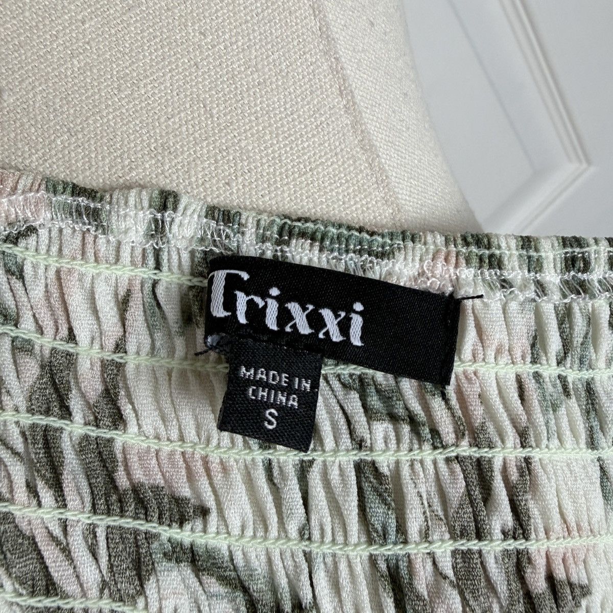 Other Trixxi white green palm leaf tiered mini dress Size S / US 4 / IT 40 - 6 Thumbnail