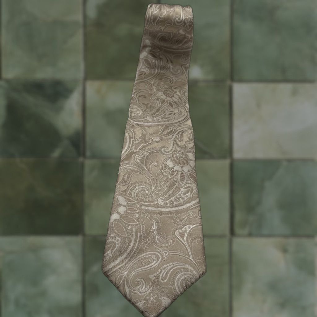 Vintage President Donald J Trump Signature Collection Tie Mens Silk Hand Made Paisley Gold Designer Size ONE SIZE - 1 Thumbnail