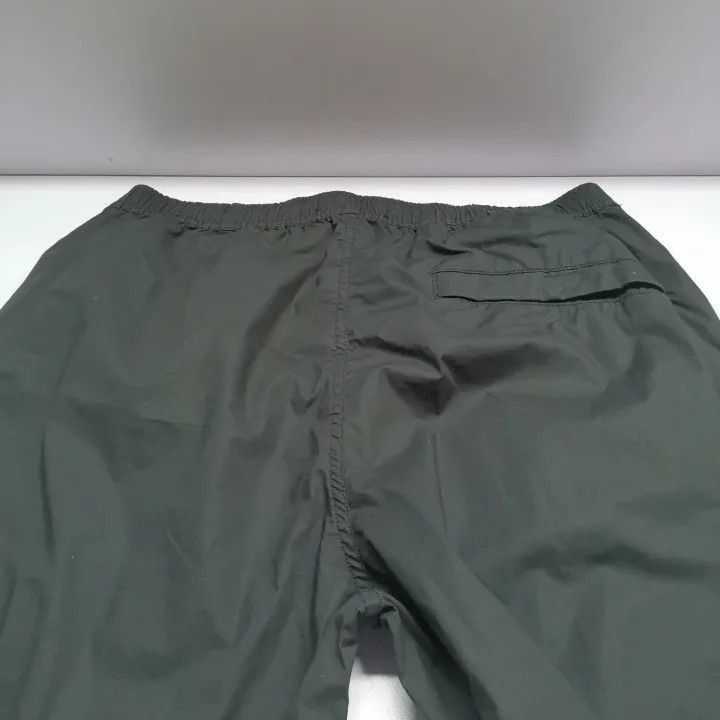 Stone Island Stone Island Black Cargo Pants for Men Size US 33 - 2 Thumbnail