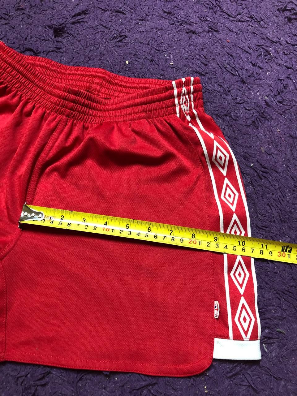 Umbro Vintage shorts red crazy Y2K big logo Umbro EUR 36 Size 36" / US 14 / IT 50 - 13 Thumbnail