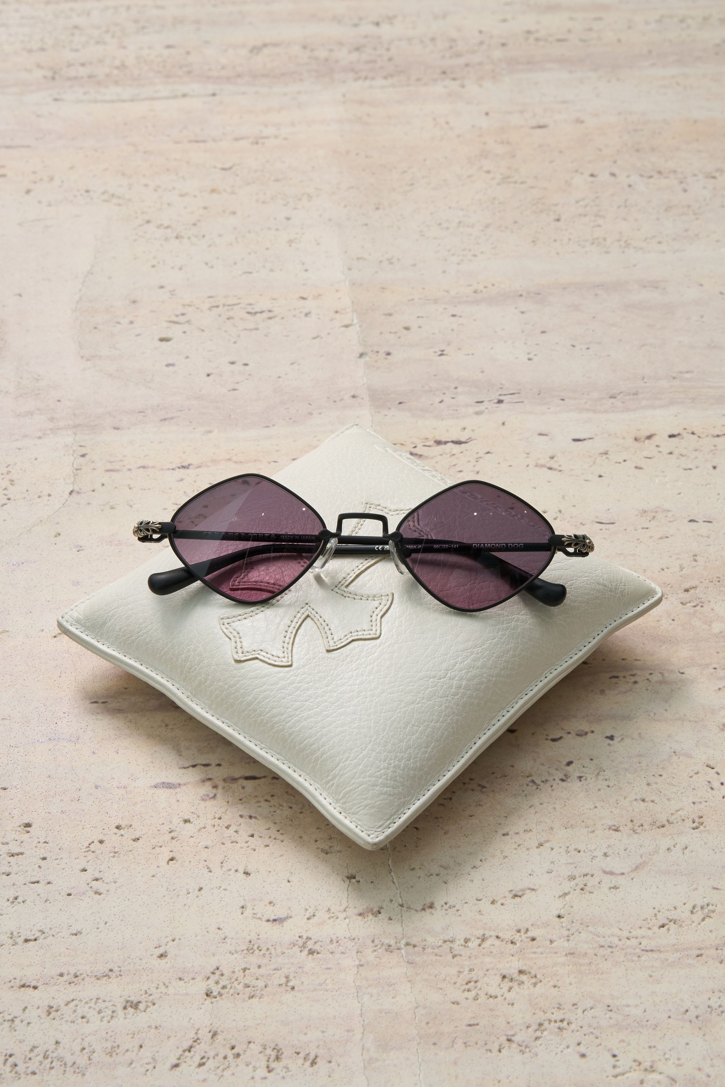 Chrome Hearts CHROME HEARTS DIAMOND DOG MBK/MBK/P SUNGLASSES Size ONE SIZE - 2 Thumbnail