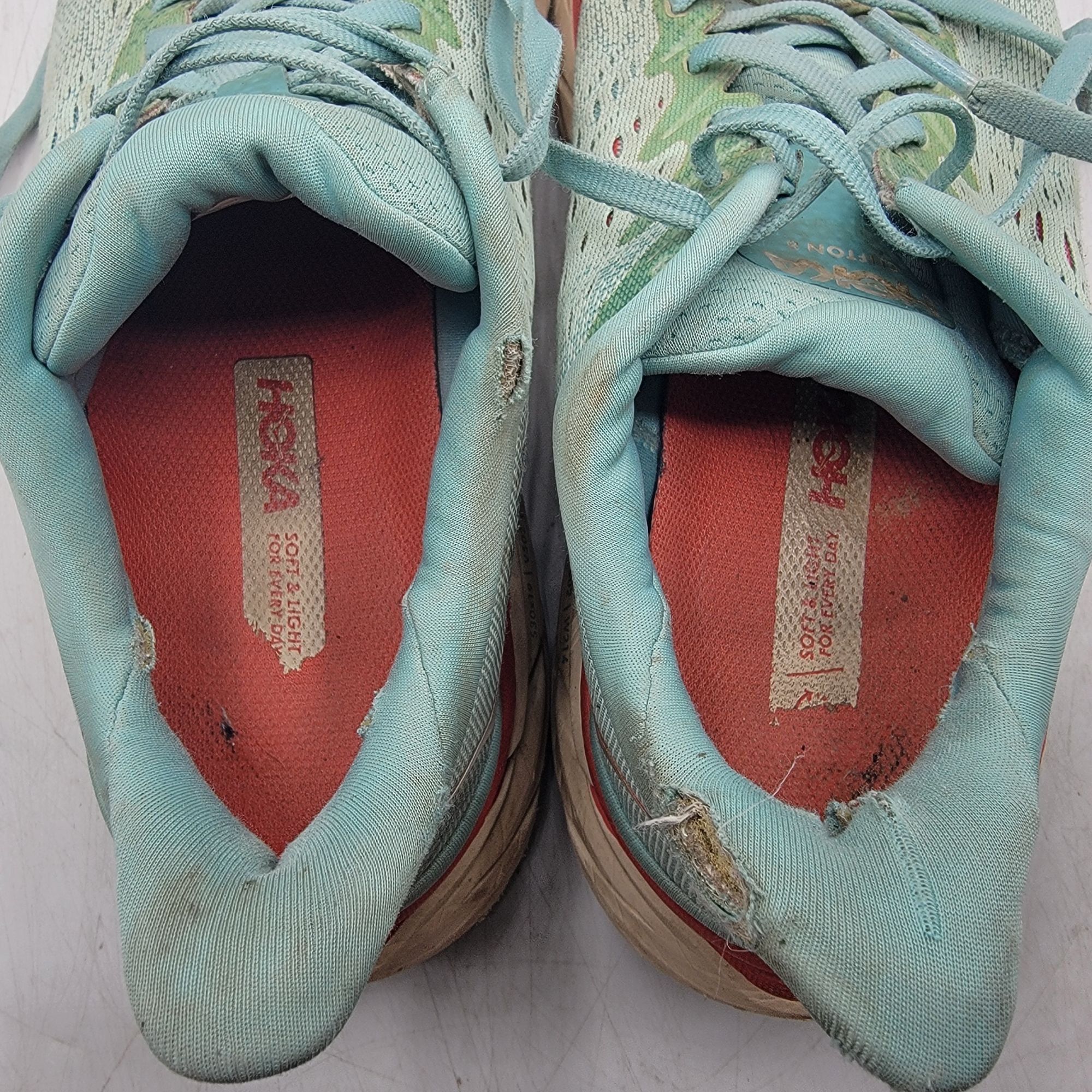 Hoka Hoka One One Clifton 8 Womens 8 D Wide Athletic Shoes Runnin Size US 8 / IT 38 - 6 Thumbnail