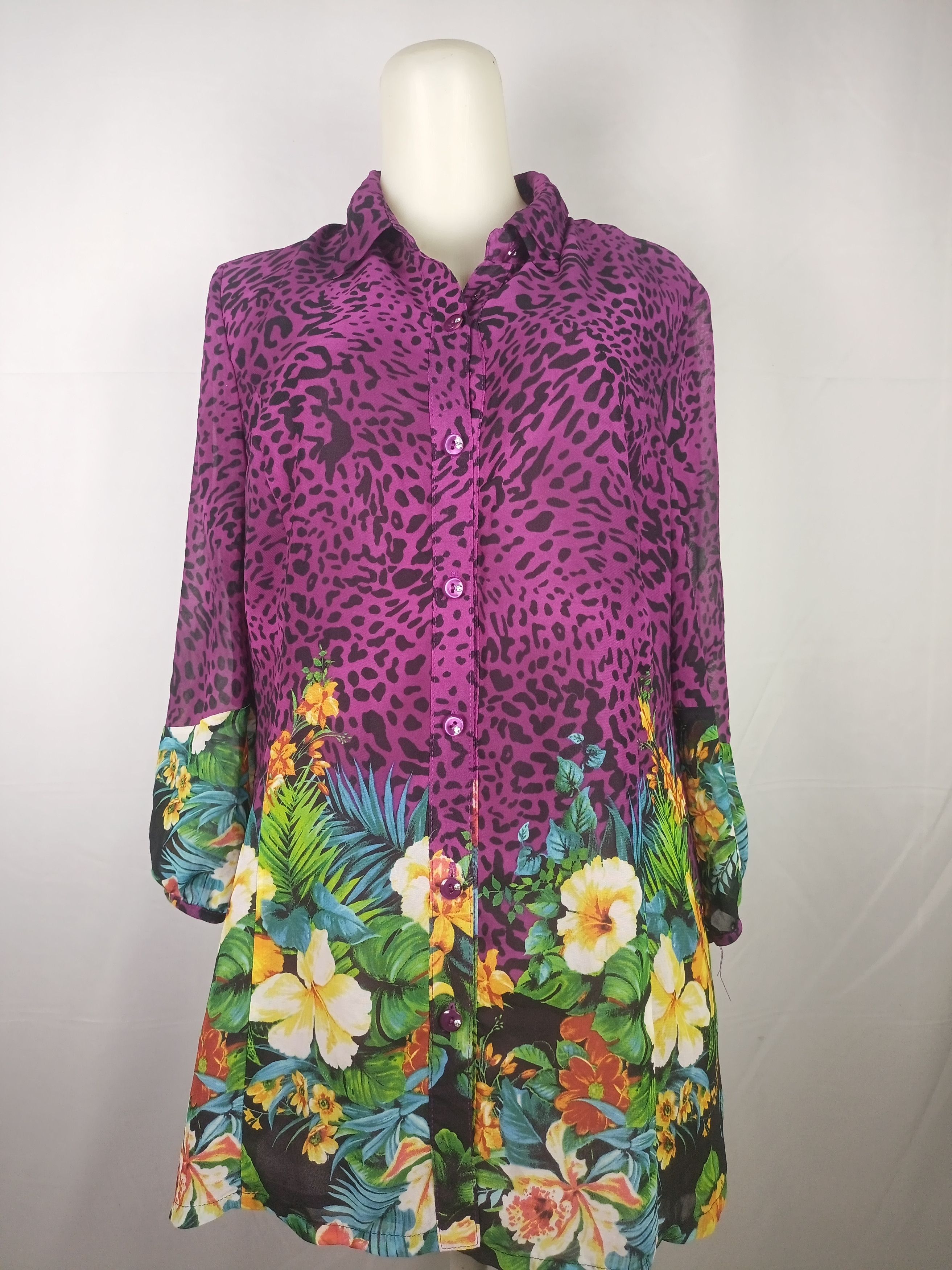 Japanese Brand Women's Chiffon Blouses Button Down Floral Leopard Print Size L / US 10 / IT 46 - 18 Thumbnail