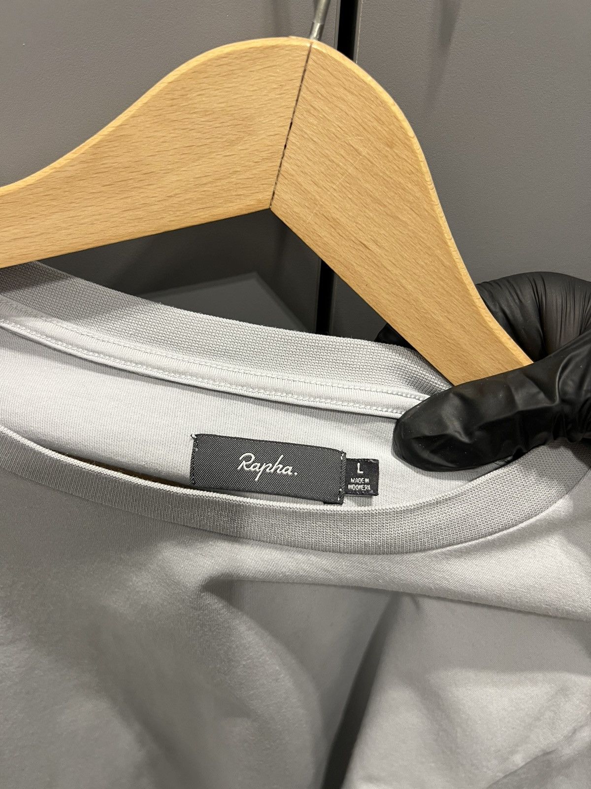 Rapha RAPHA MEN'S TRAIL LONG SLEEVE T-SHIRT LEGACY COLOURS Size US L / EU 52-54 / 3 - 13 Thumbnail