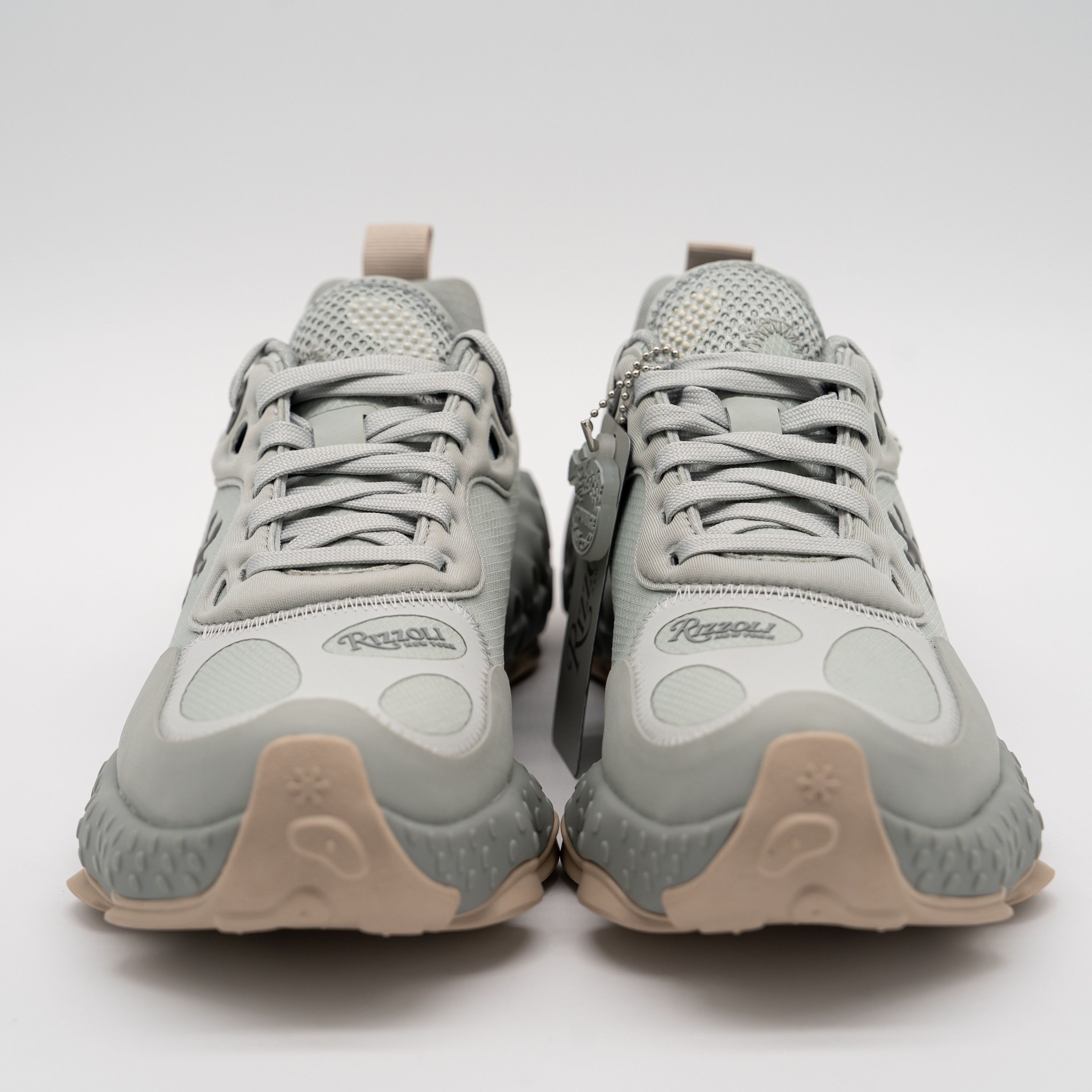 Salehe Bembury SPUNGE Rizzoli Osmosis Salehe Bembury Signature Signed Box Size US 11.5 / EU 44-45 - 2 Thumbnail
