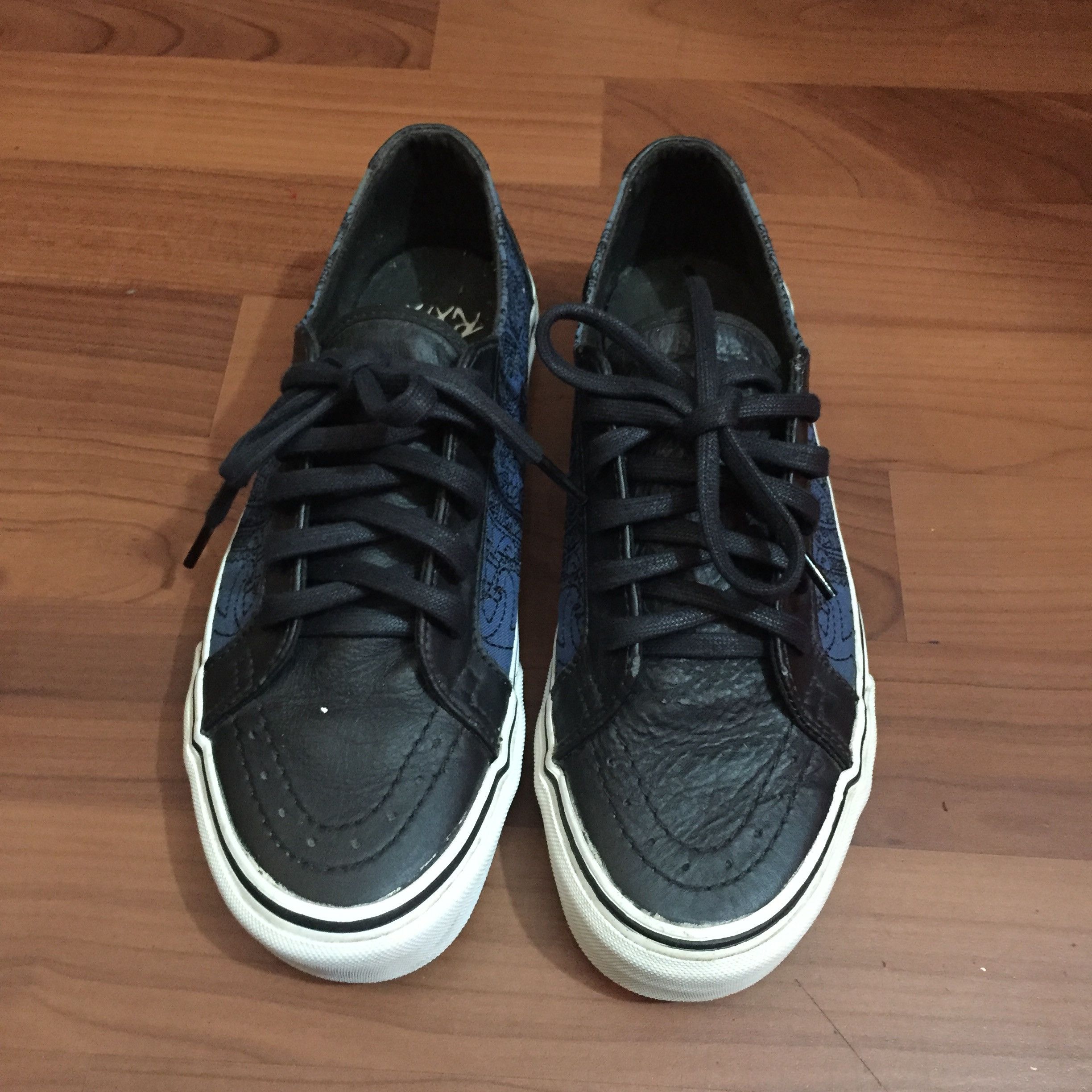 Metallica × Vans Vans x Metallica Escuela by Robert Trujillo Size US 8.5 / EU 41-42 - 2 Thumbnail