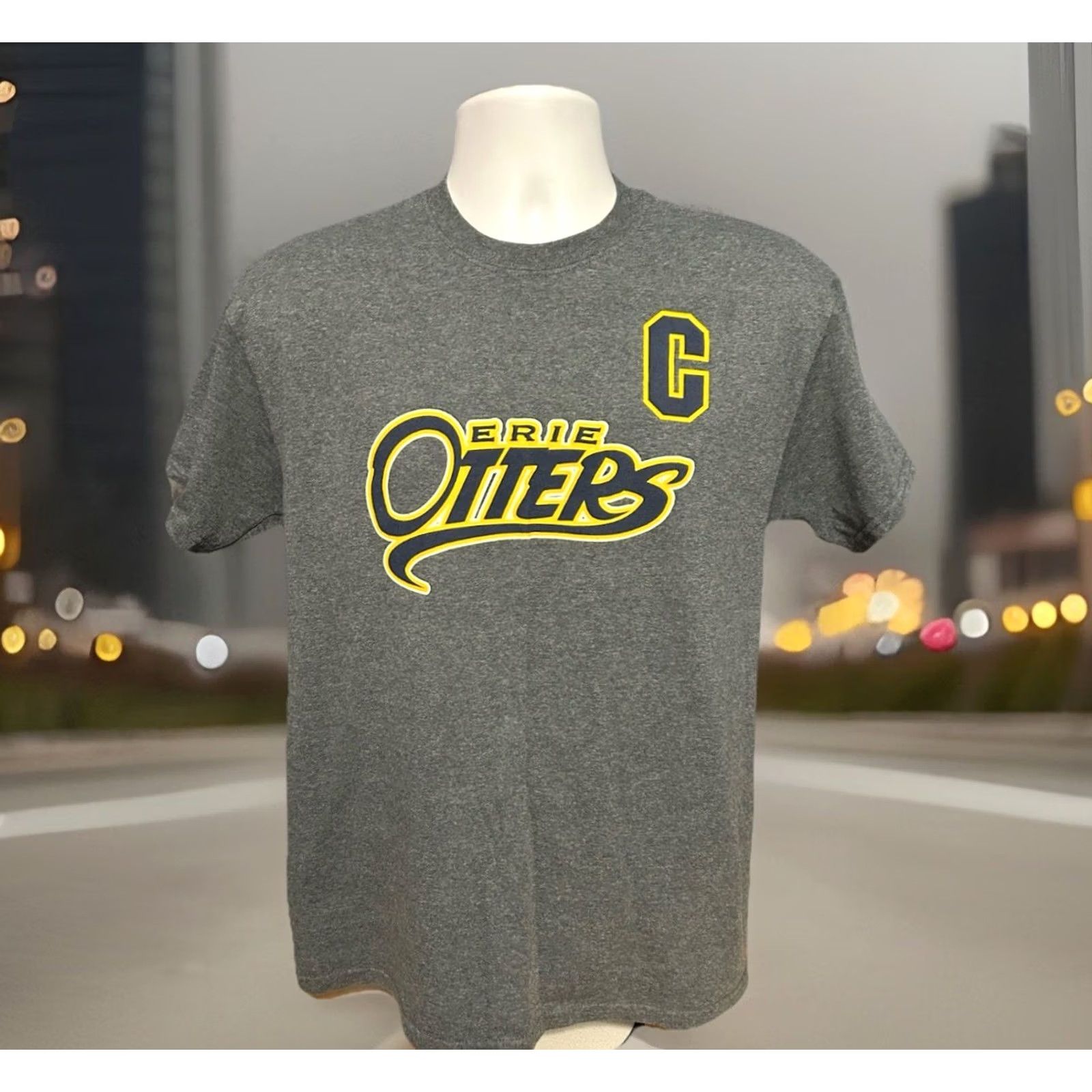 Gildan Connor Mcdavid Erie Otters Shirt Men Medium Gray Short Sleeve Minor League Size US M / EU 48-50 / 2 - 4 Thumbnail