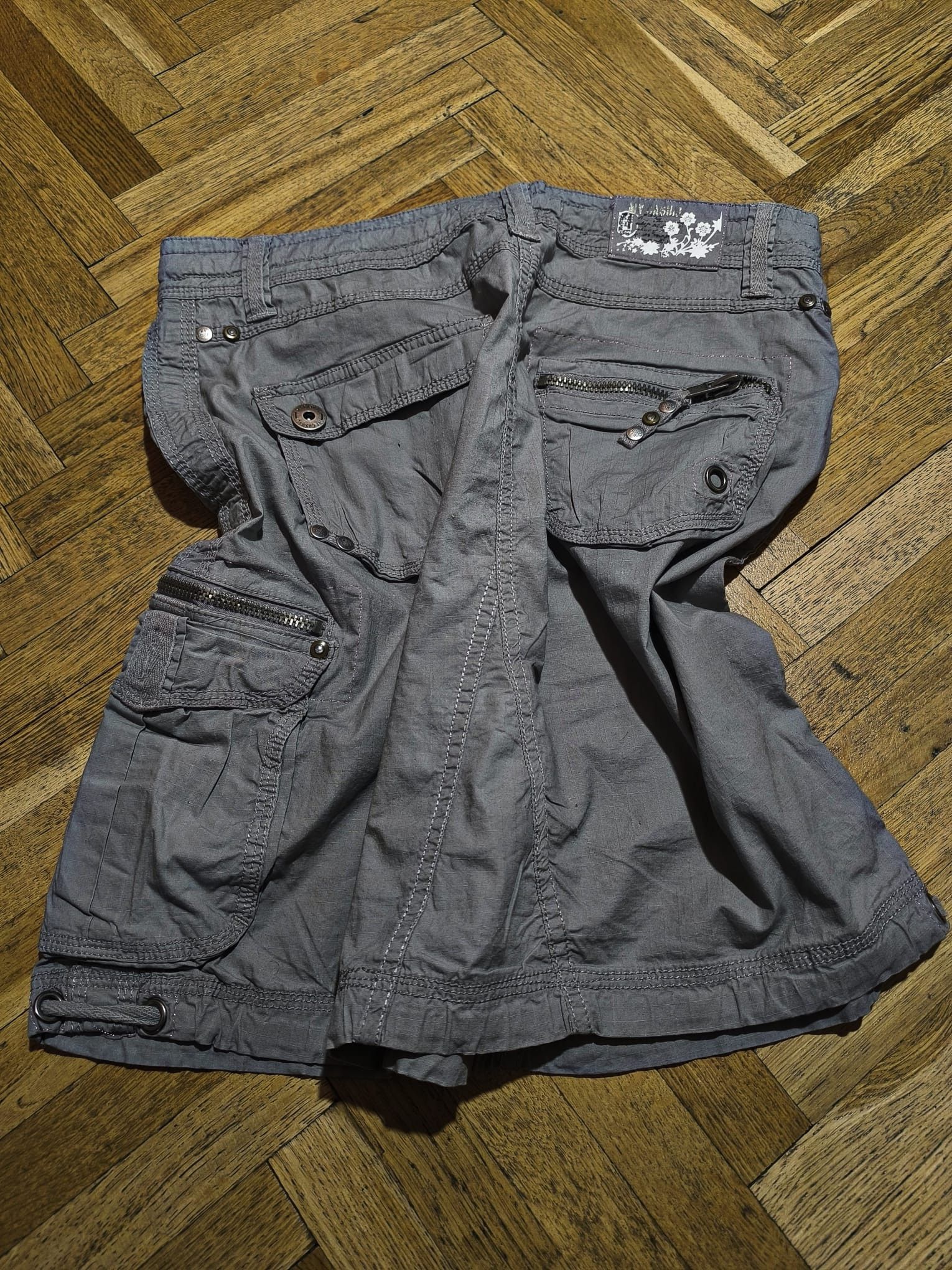 Other 00s japan style cargo miniskirt metal studded hardwear Size 31" - 10 Thumbnail