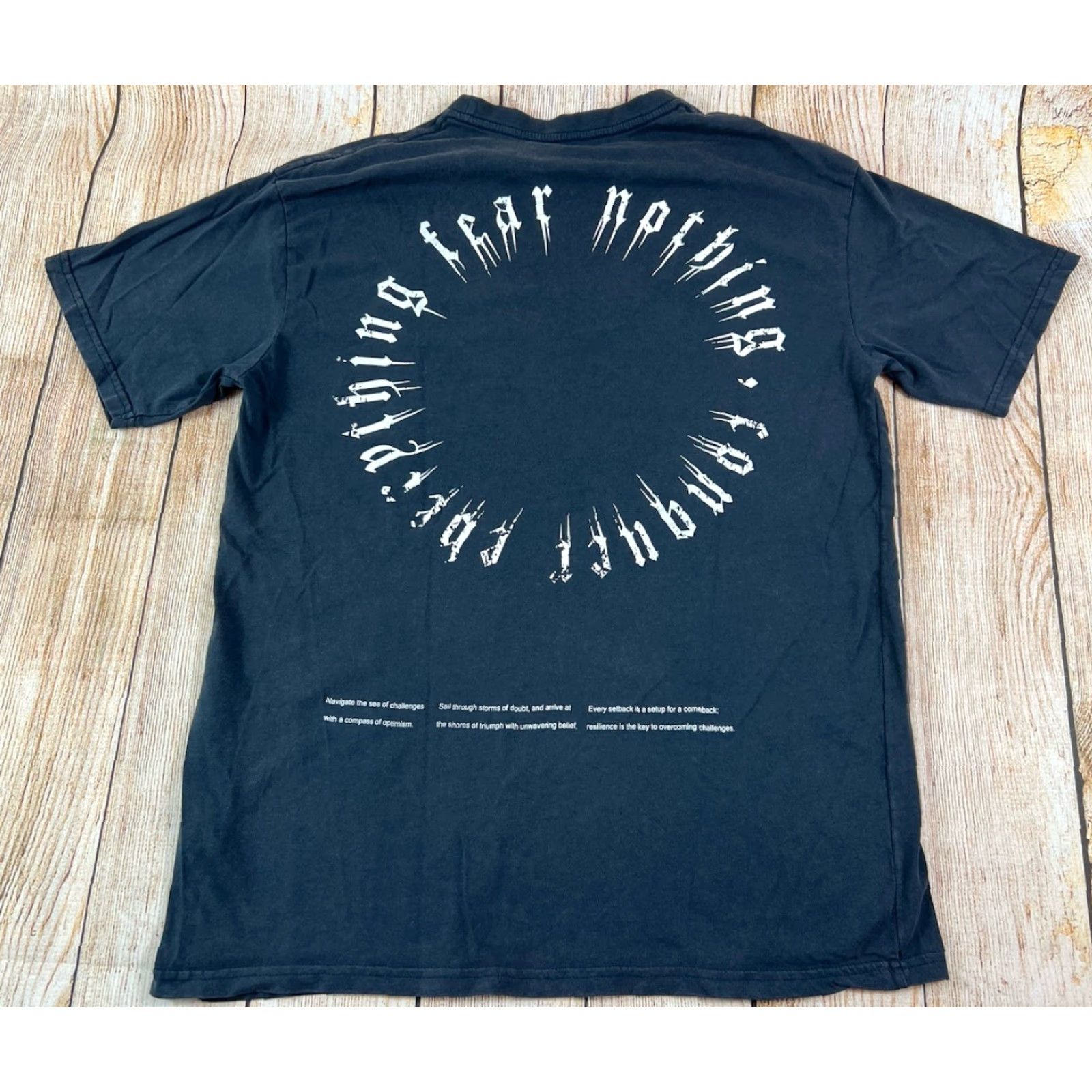 Vintage MAN T-Shirt Mens Small Size S Black Relaxed Fit Streetwear Fear Nothing Conquer Everything Shirts Size US S / EU 44-46 / 1 - 2 Thumbnail