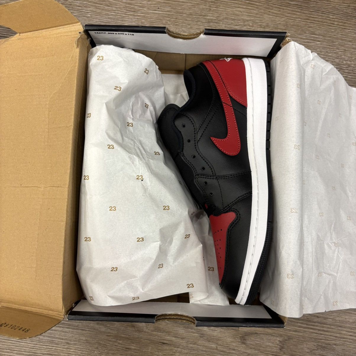 Jordan Brand Size 10-Jordan 1 Low Bred Twist BRAND NEW FAST SHIPPING Size US 10 / EU 43 - 15 Thumbnail