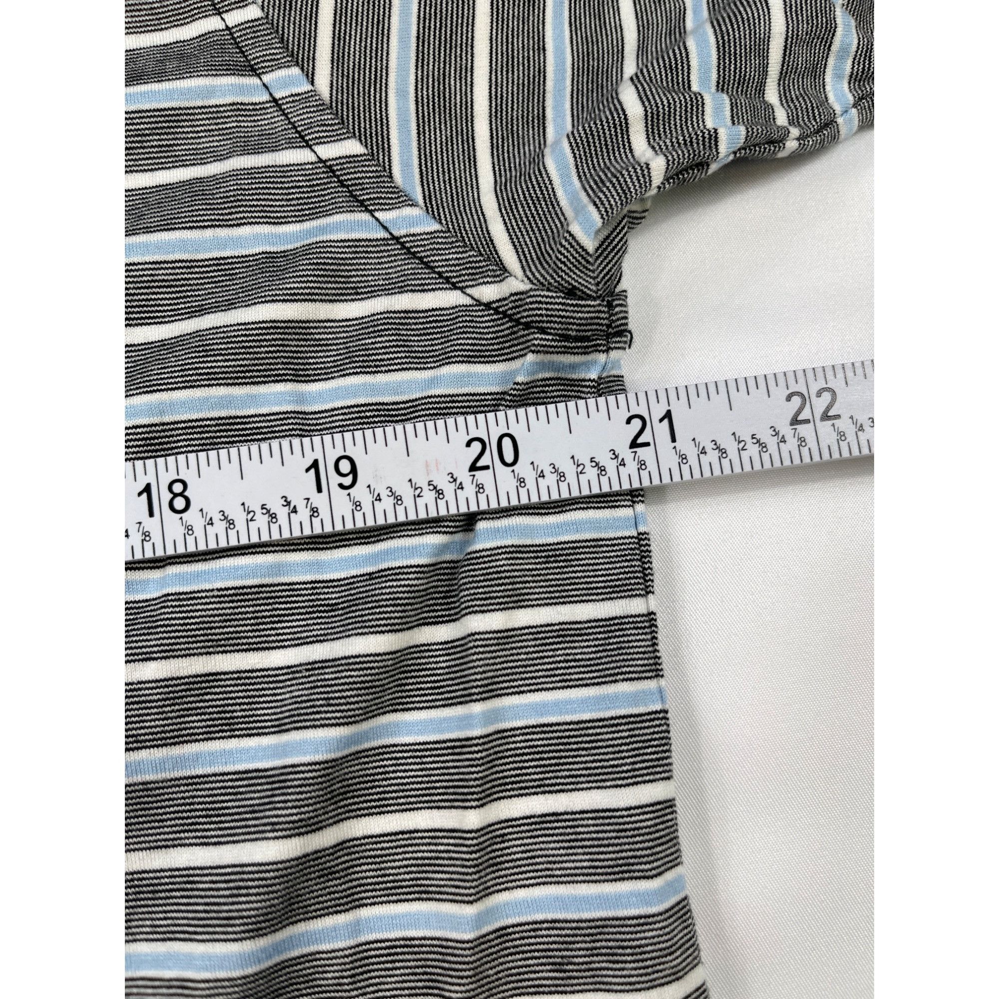 Peter Millar Peter Millar SKU 7569 Mens Striped Polo Shirt Gray and Blue Size US L / EU 52-54 / 3 - 4 Thumbnail