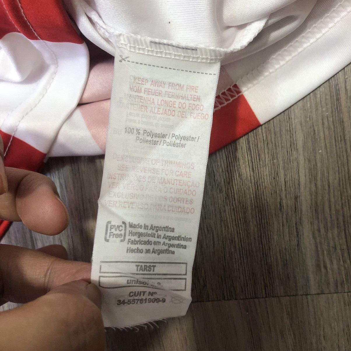 Puma Independiente 12/13 special jersey Size US M / EU 48-50 / 2 - 11 Thumbnail