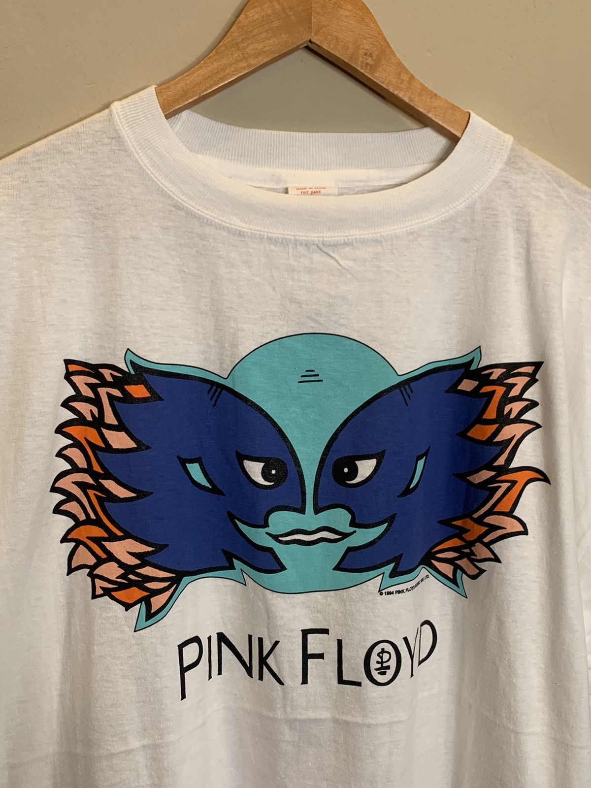 Band Tees *RARE* Vintage 1994 Pink Floyd Single Stitch Band T-Shirt Size US XL / EU 56 / 4 - 3 Thumbnail