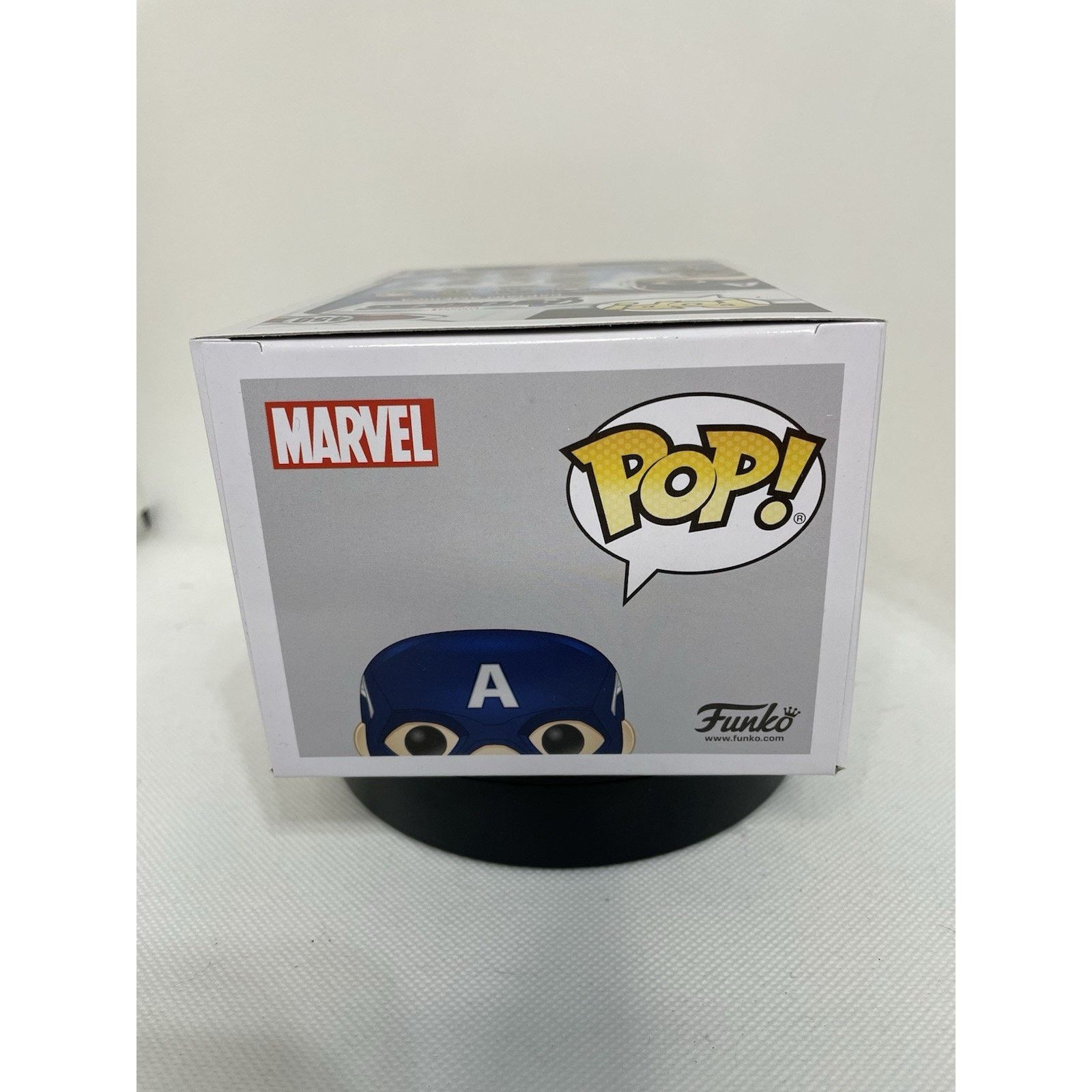 Other Funko Pop Captain America Glows in the Dark - FYE Exc 450 Size ONE SIZE - 9 Thumbnail
