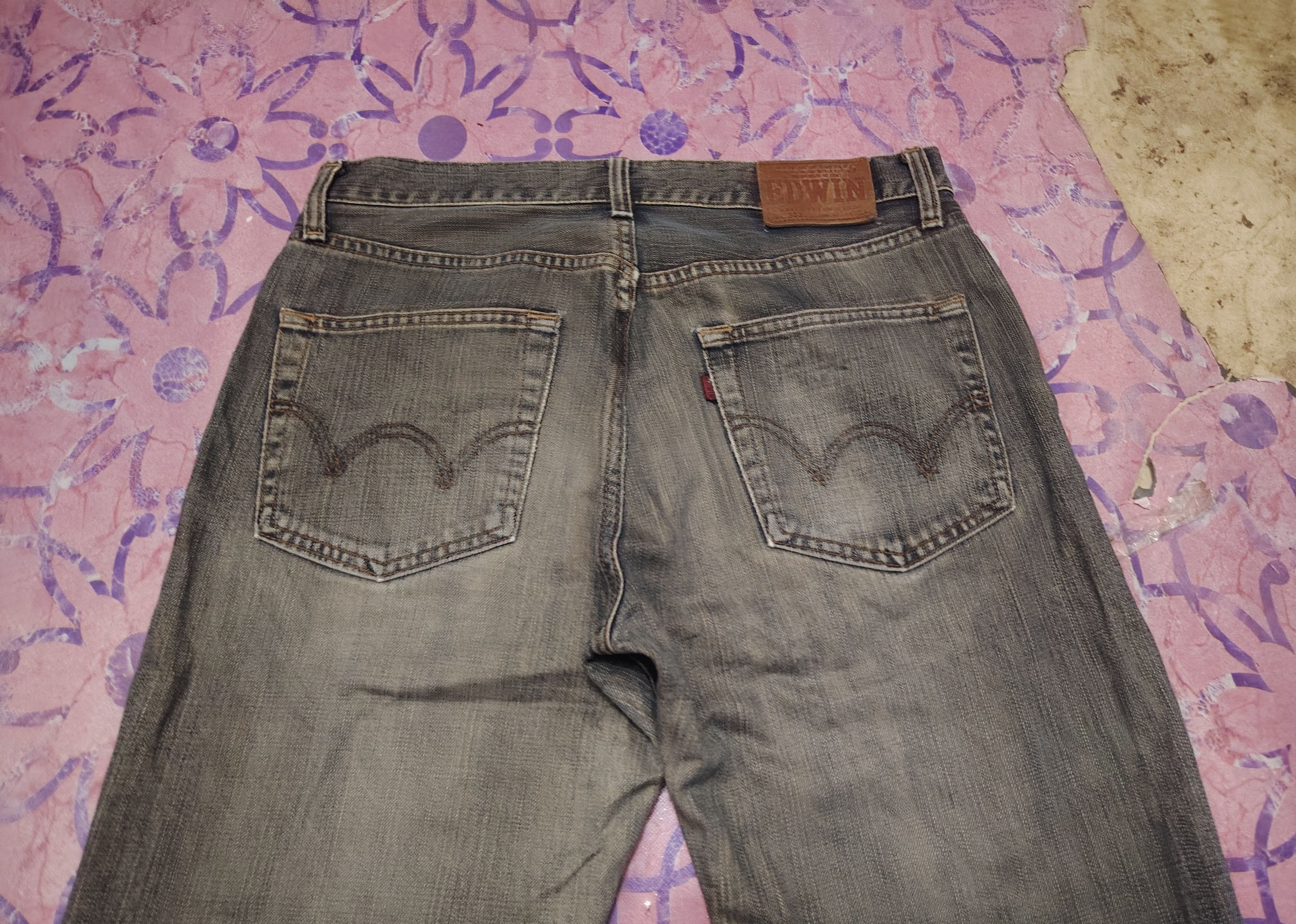 Edwin Japanese Edwin Studed Jeans Distressed Jeans Size US 31 - 13 Thumbnail