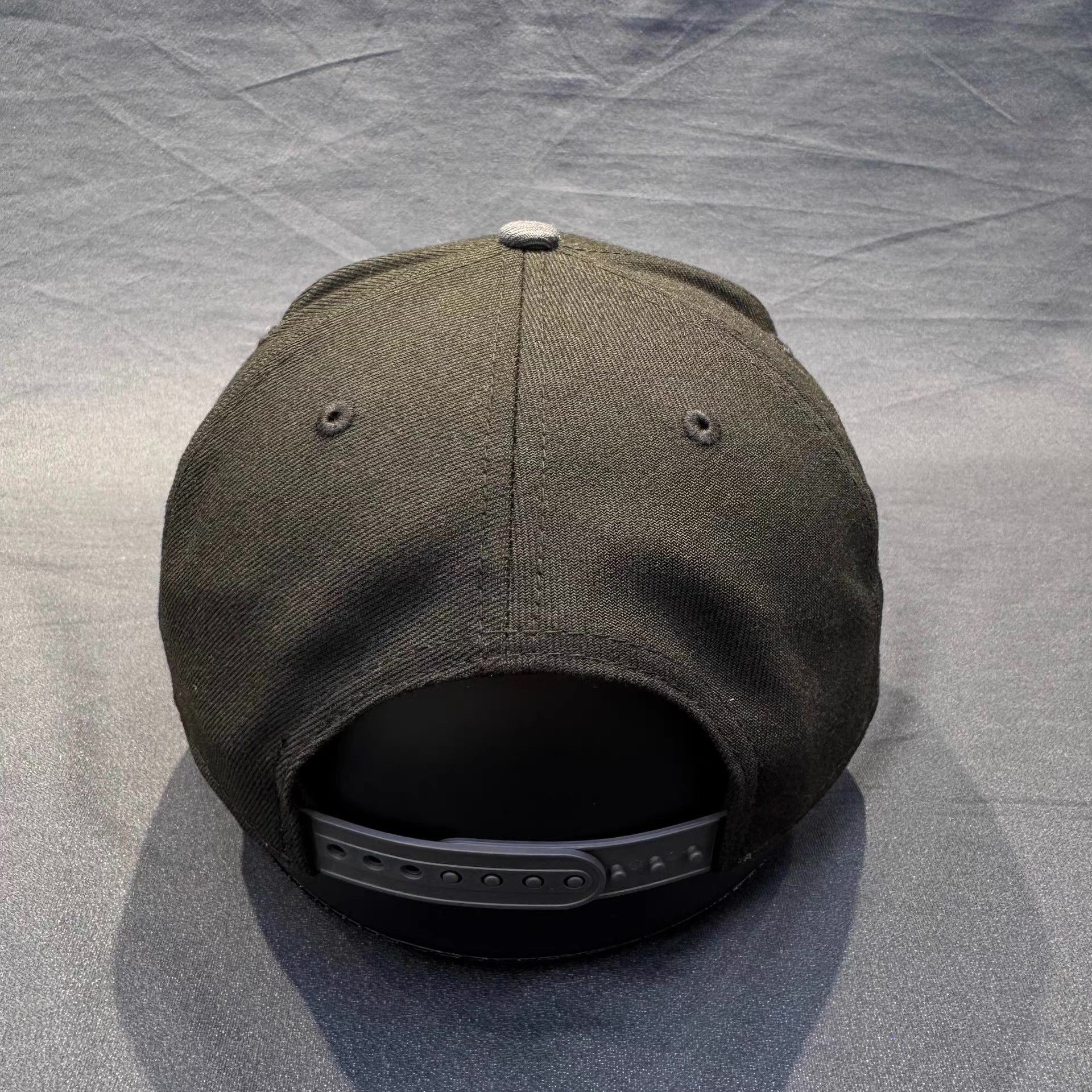 New Era New Era Baseball Cap Flat Brim Hat Q5 Size ONE SIZE - 5 Thumbnail