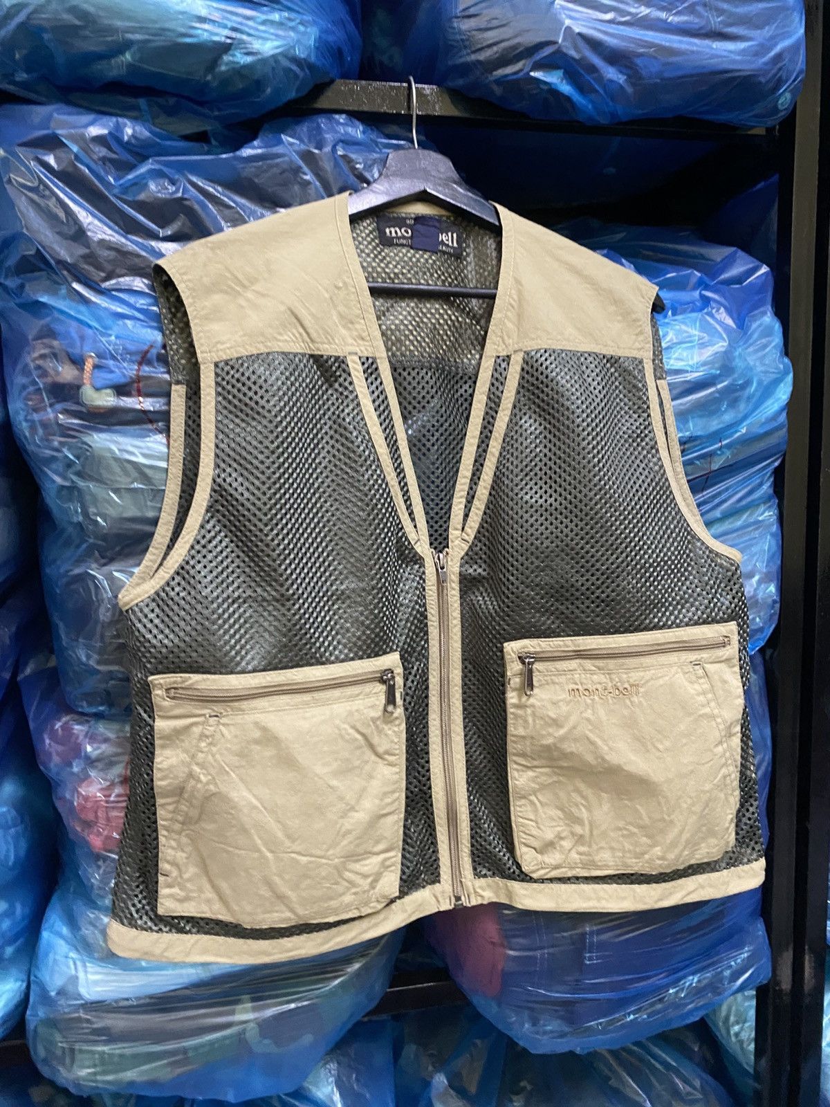 Montbell Montbell Lightweight Mesh Utility Vest - Khaki Outdoor Gear Size US L / EU 52-54 / 3 - 3 Thumbnail