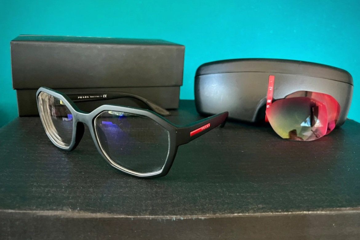 Prada Prada Linea Rossa Sun Lunettes Size ONE SIZE - 1 Thumbnail