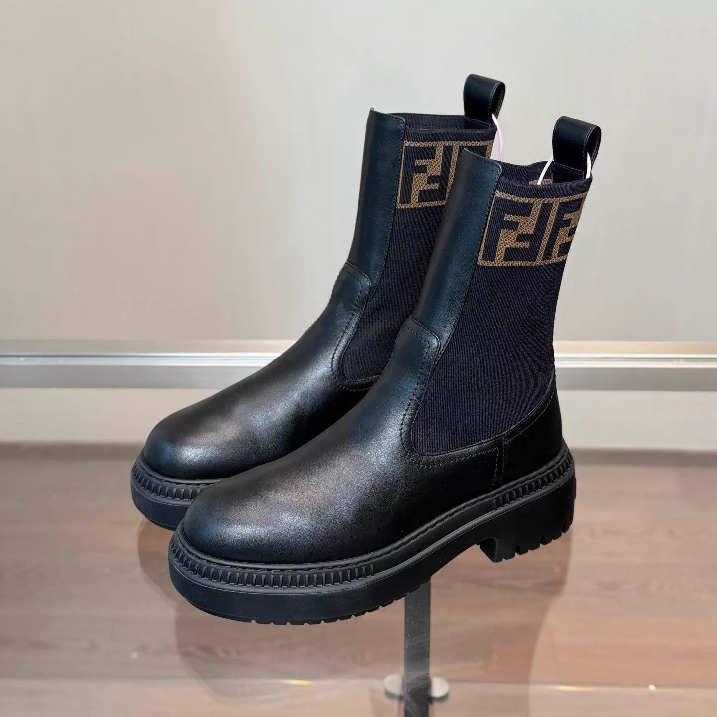 Fendi Fendi Domino Monogram Chelsea Boots 37 Unworn Size US 6.5 / IT 36.5 - 1 Thumbnail