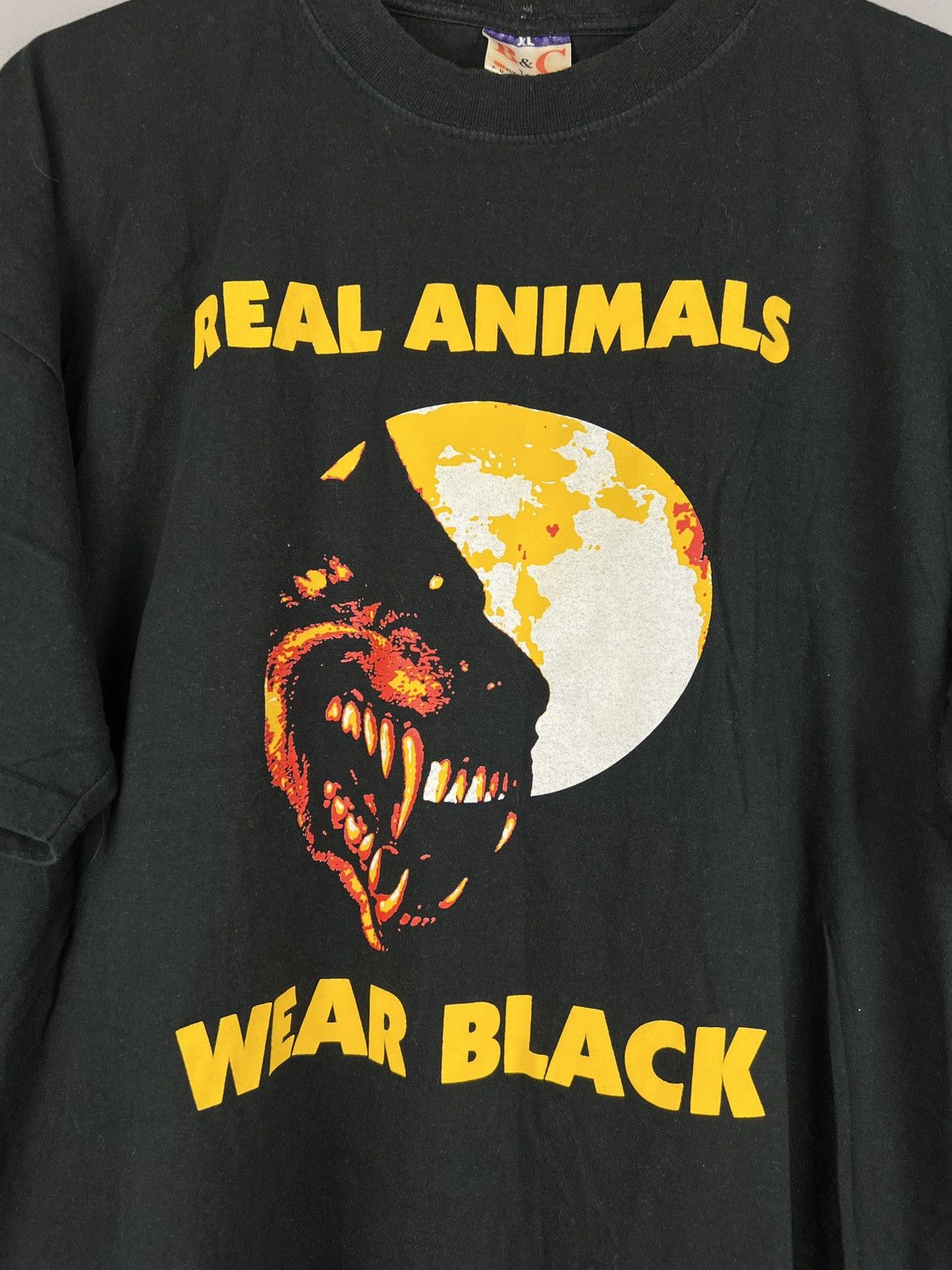 Vintage Vintage Animal Wolf tee Real Animals wear black skull y2k Size US XL / EU 56 / 4 - 2 Thumbnail