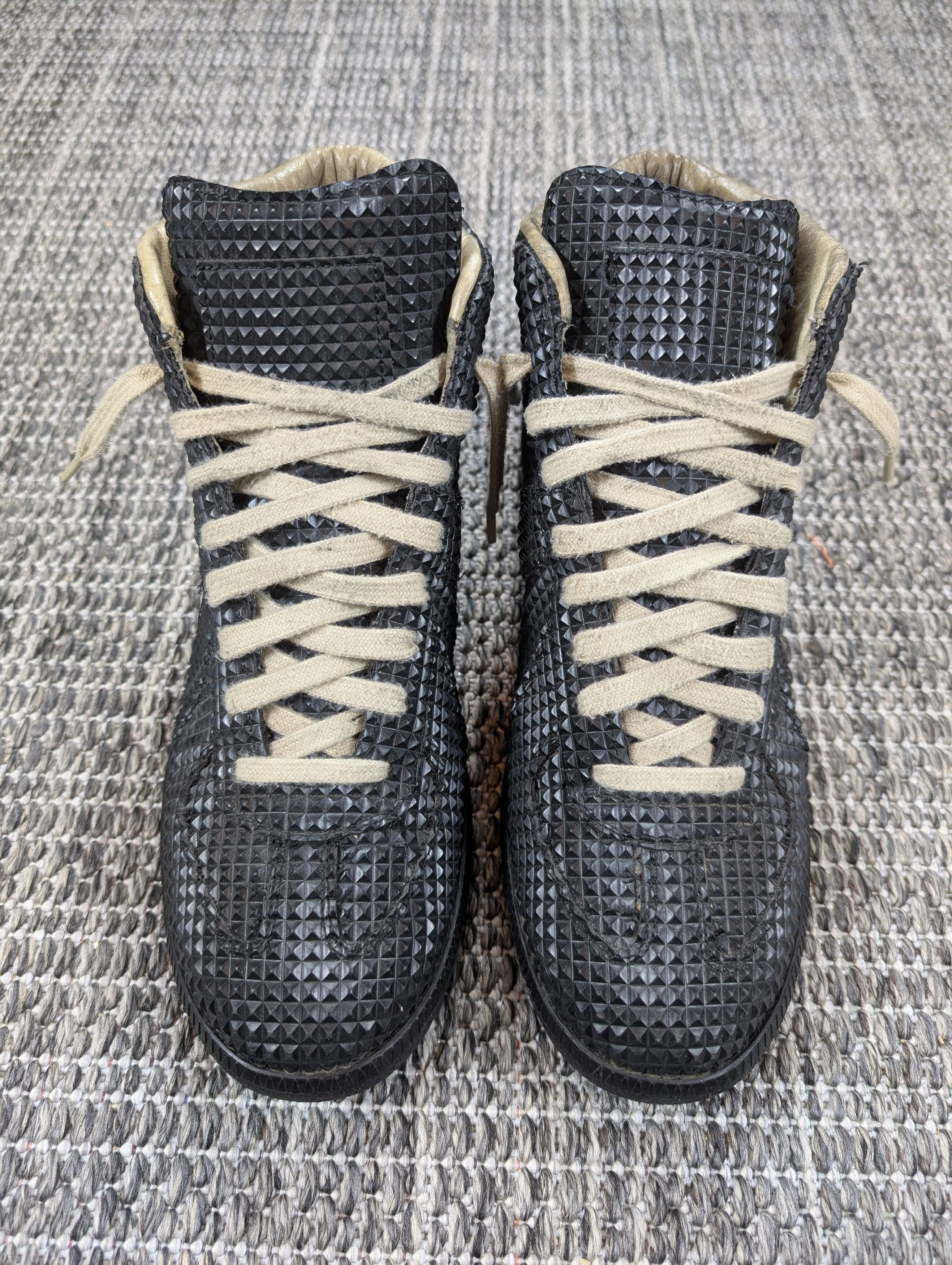 Maison Margiela Maison Margiela Studded Pyramid Gat High Top Sneakers Size US 11 / EU 44 - 2 Thumbnail