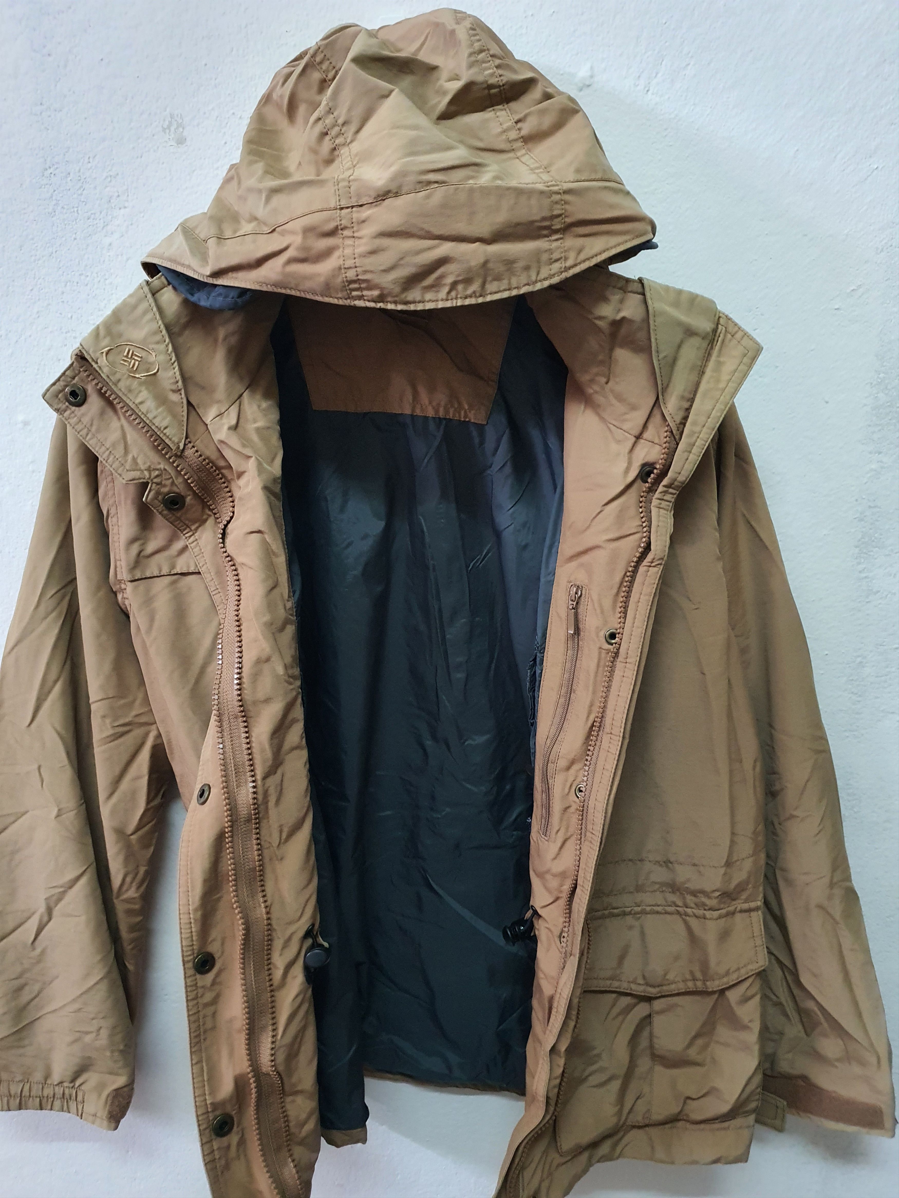 Columbia Vintage 00s Columbia Windbreaker Hoodie 🌟 Size US L / EU 52-54 / 3 - 9 Thumbnail