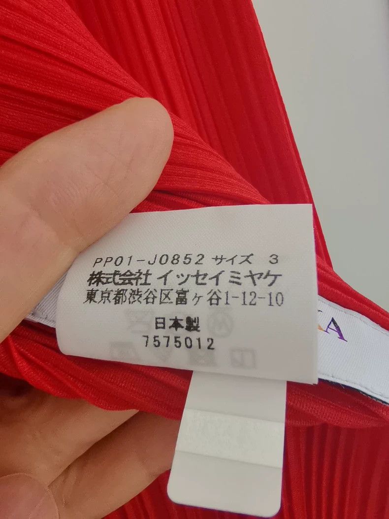 Issey Miyake issey miyake size:3 A small red coat 2505-Nextarrow Size XXS / US 00 / IT 34 - 3 Thumbnail
