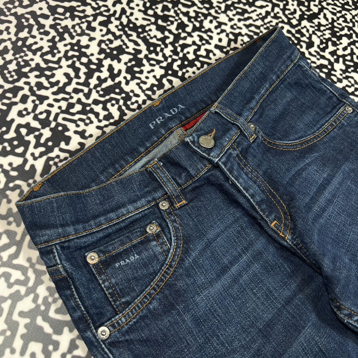 Prada Vintage Y2K Prada Logo Luxury Casual Jeans Size 26" / US 2 / IT 38 - 11 Thumbnail