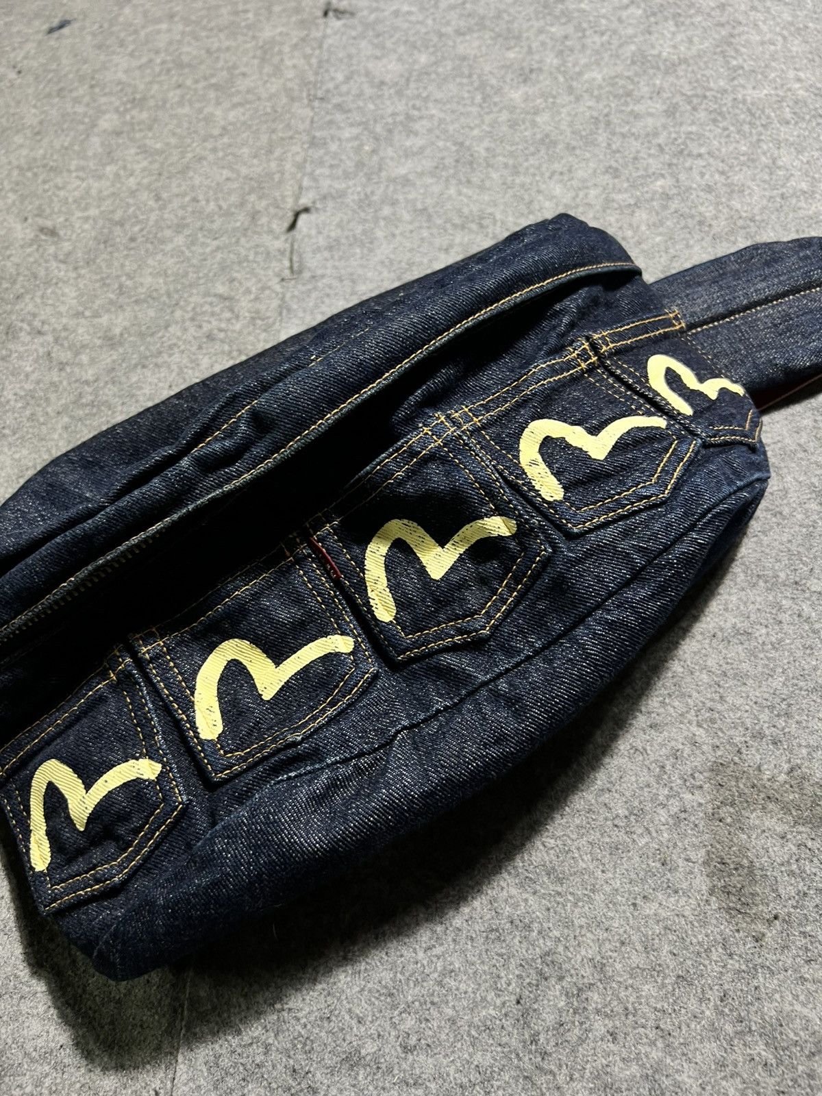 Evisu Evisu Yamane Denim Messenger Shoulder Bag Size ONE SIZE - 4 Thumbnail