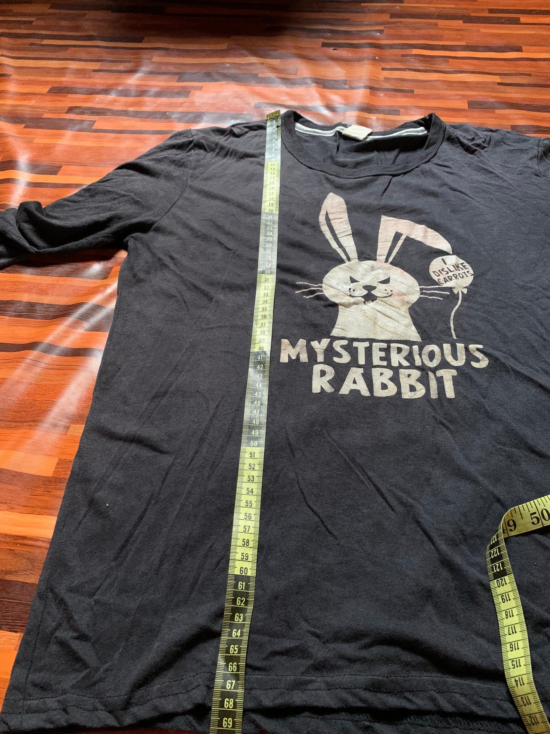 Japanese Brand Streetwear Lucky Store mysterious rabbit i dislike carrots Size US L / EU 52-54 / 3 - 7 Thumbnail