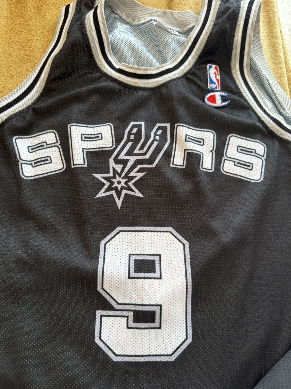 NBA TONY PARKER SAN ANTONIO SPURS NBA CHAMPION JERSEY Size US M / EU 48-50 / 2 - 3 Thumbnail