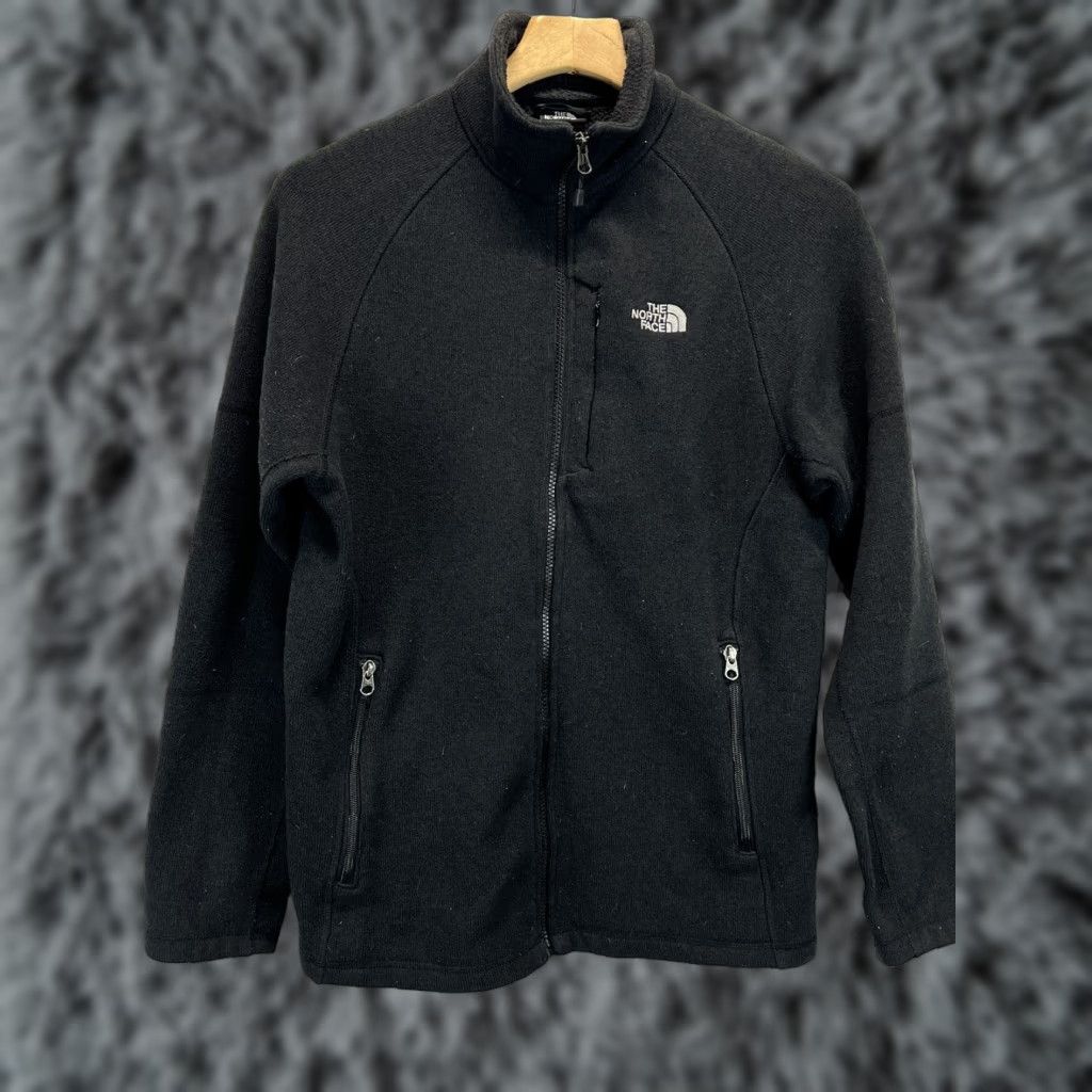 The North Face The North Face Knit Sweater Jacket sz Medium Mens Black Full Zip Fleece Lined Size M / US 6-8 / IT 42-44 - 1 Thumbnail