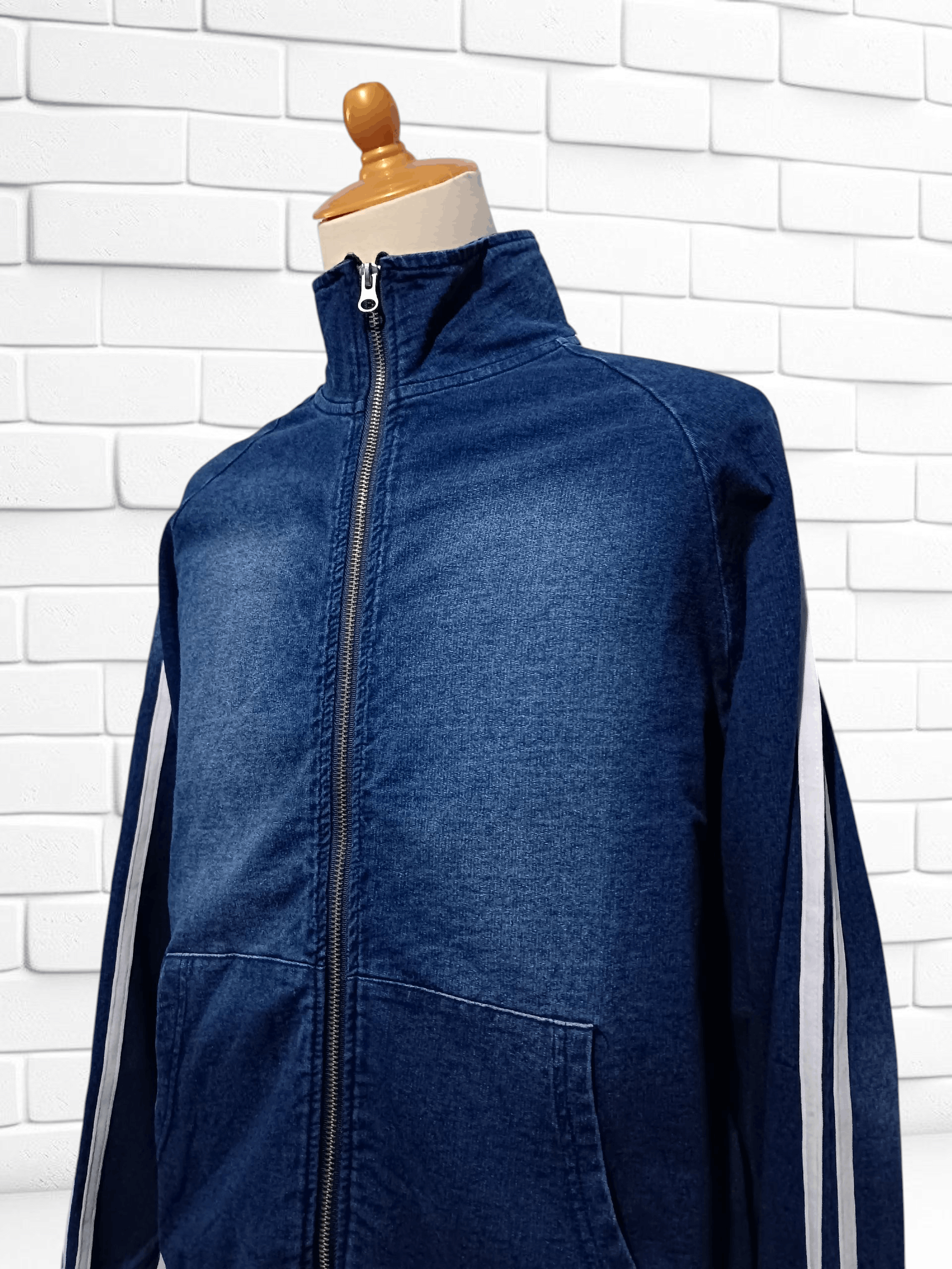 Japanese Brand Indigo Two Line Shoulder Jersey Cut Denim Track Jacket Size US L / EU 52-54 / 3 - 3 Thumbnail