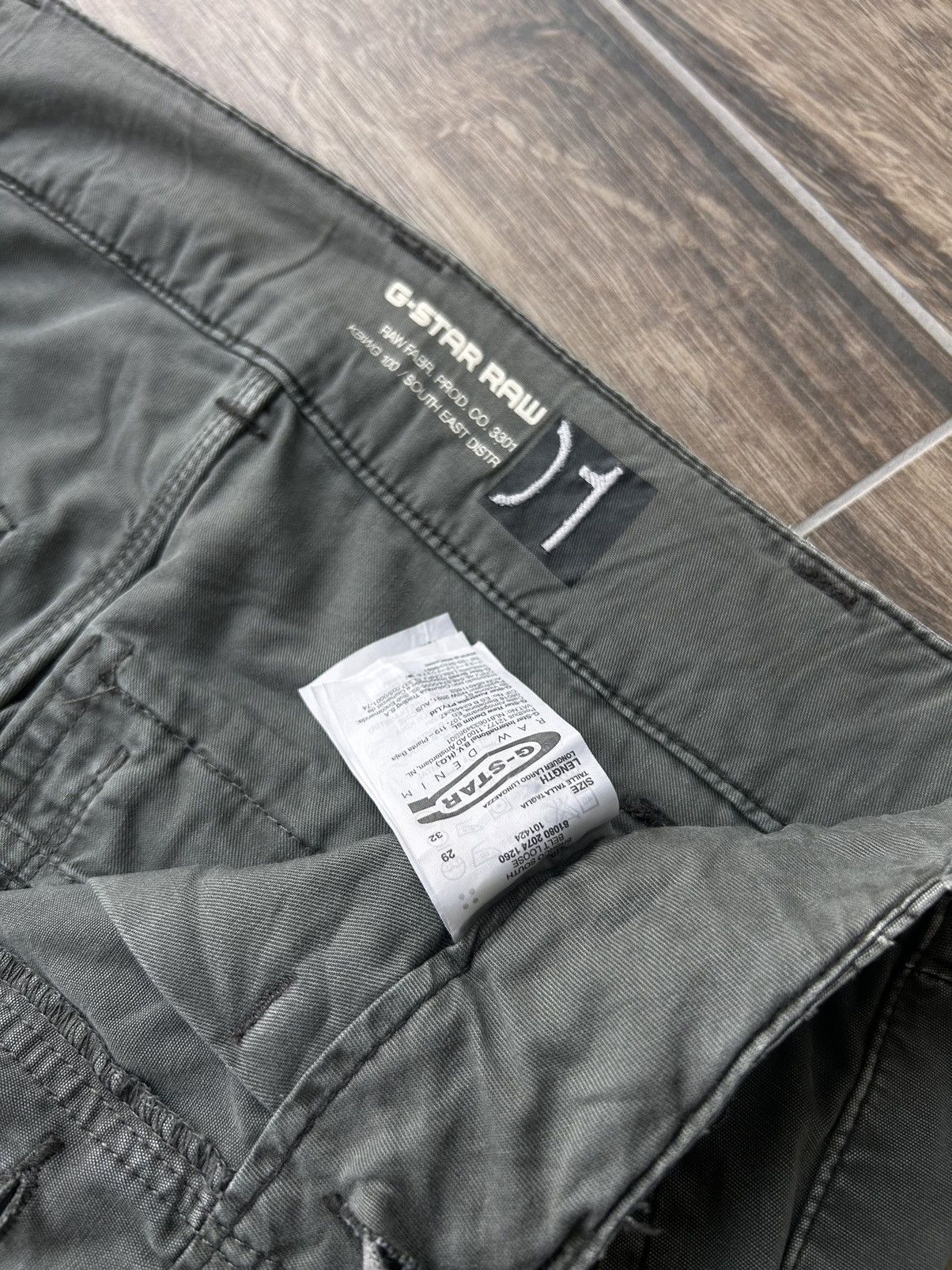 G-Star × Vintage Vintage G star Raw cargo 3301 pants mens y2k faded Size US 32 / EU 48 - 8 Thumbnail