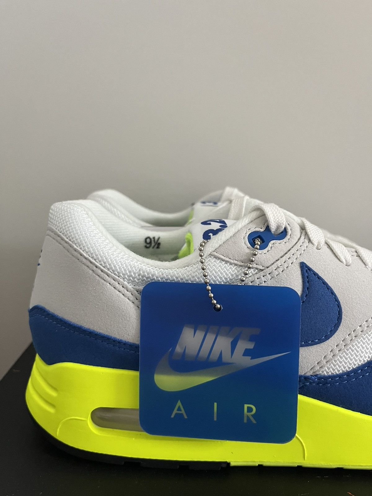 Nike Nike Air Max 1 '86 OG Big Bubble Air Max Day Royal Blue/Volt Size US 9.5 / EU 42-43 - 2 Thumbnail