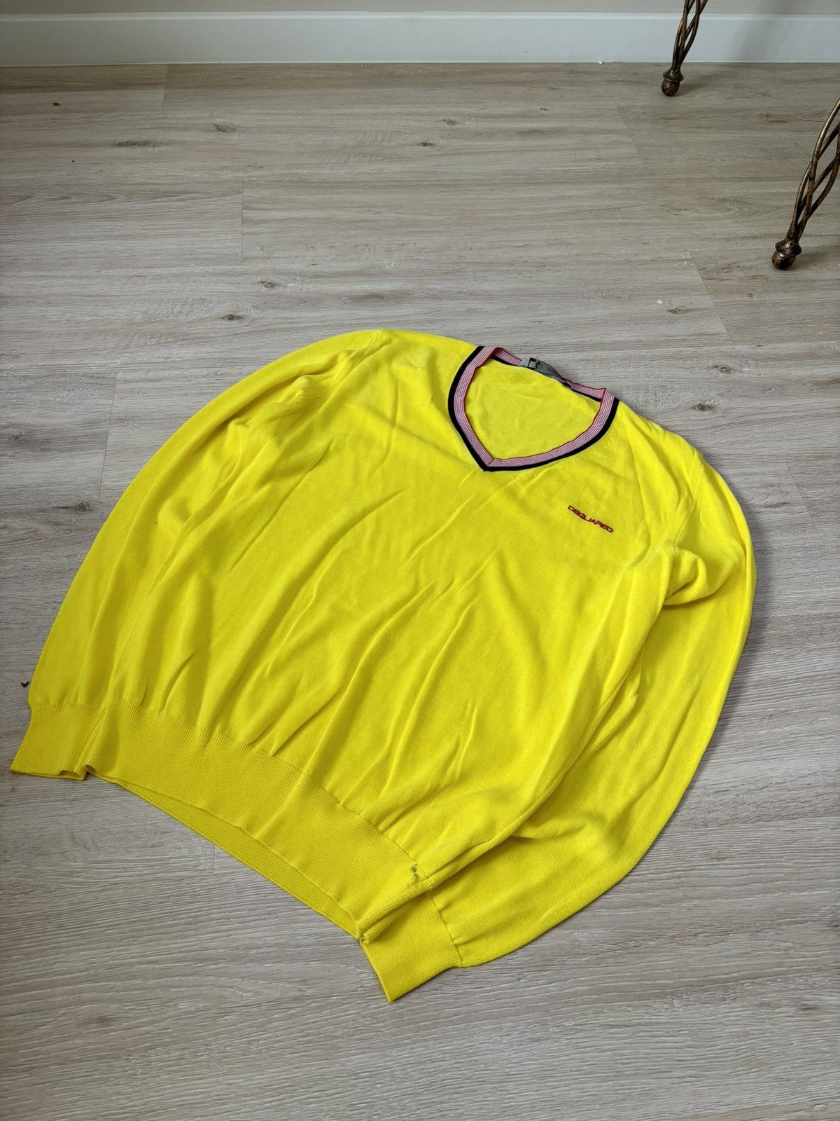 Dsquared2 × Vintage DsQuared2 Luxury Sweater Made In Italy Size US M / EU 48-50 / 2 - 1 Thumbnail
